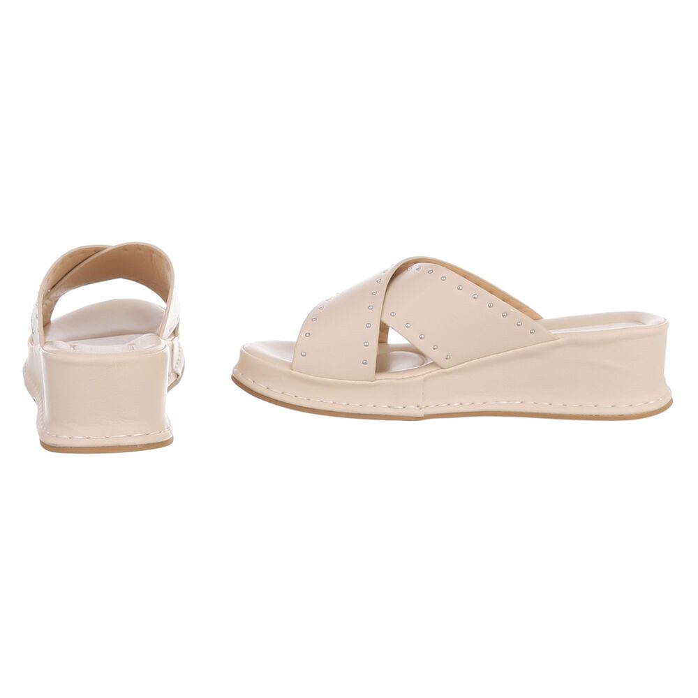 Ital-Design Damen Pantolette mit Nieten und Keilsohle Plateausandaletten (91971081) Keilabsatz/Wedge Keilsandaletten in Beige – Bild 5 von 5