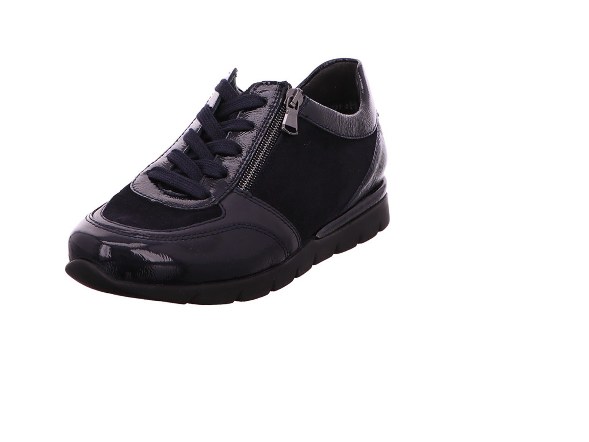 Nelly Sneaker