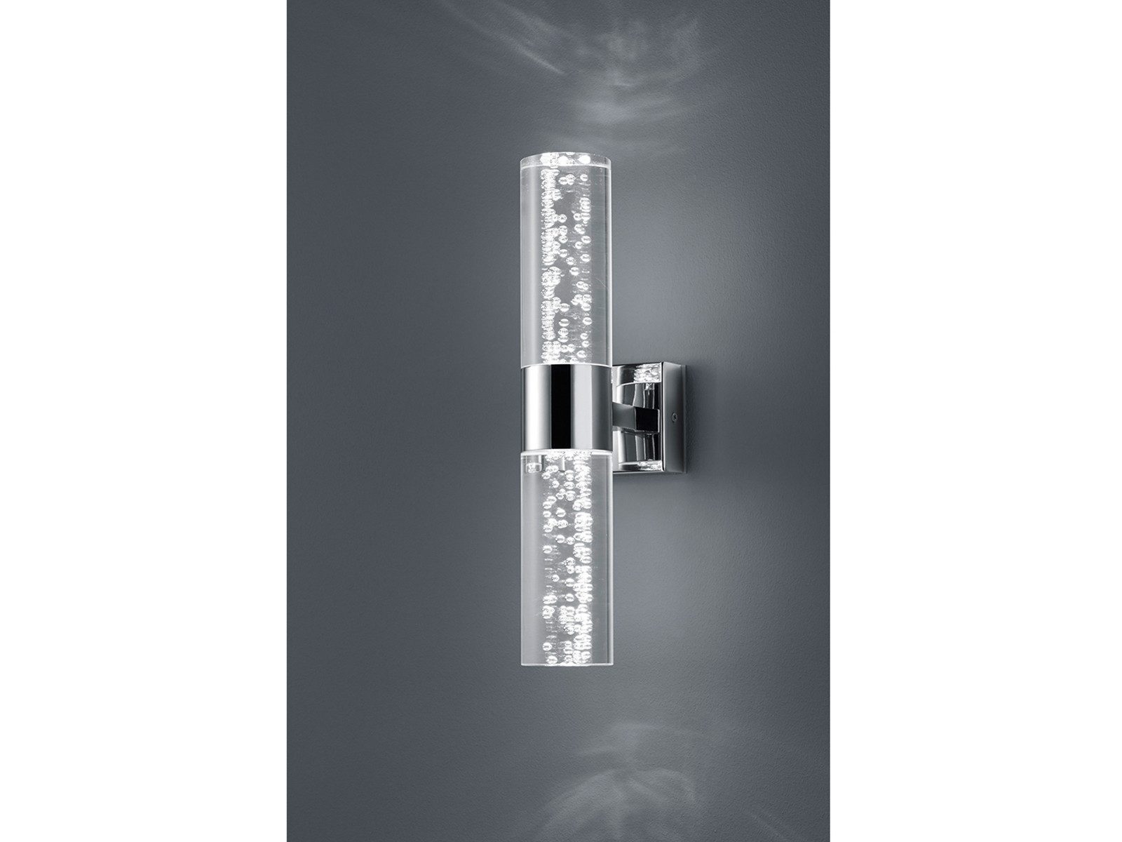 TRIO Leuchten LED Wandleuchte, Up & Down Beleuchtung, LED fest integriert, Warmweiß, Bad-Lampe aus Metall mit Bubble Optik, Wand innen, Gäste WC Höhe: 30cm