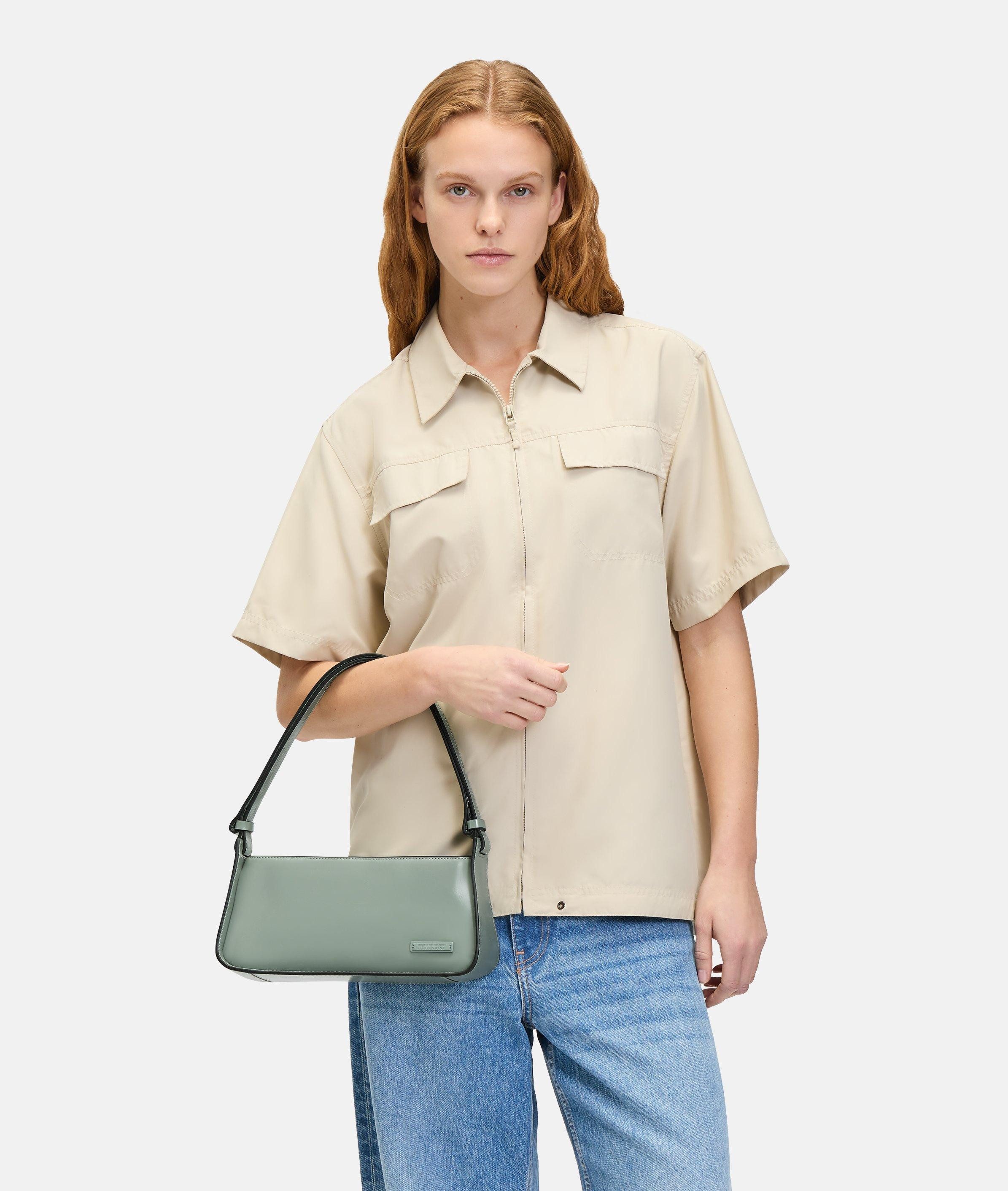 Liebeskind Berlin Schultertasche Franzis Crossbody S, Schultertasche aus Rindsleder