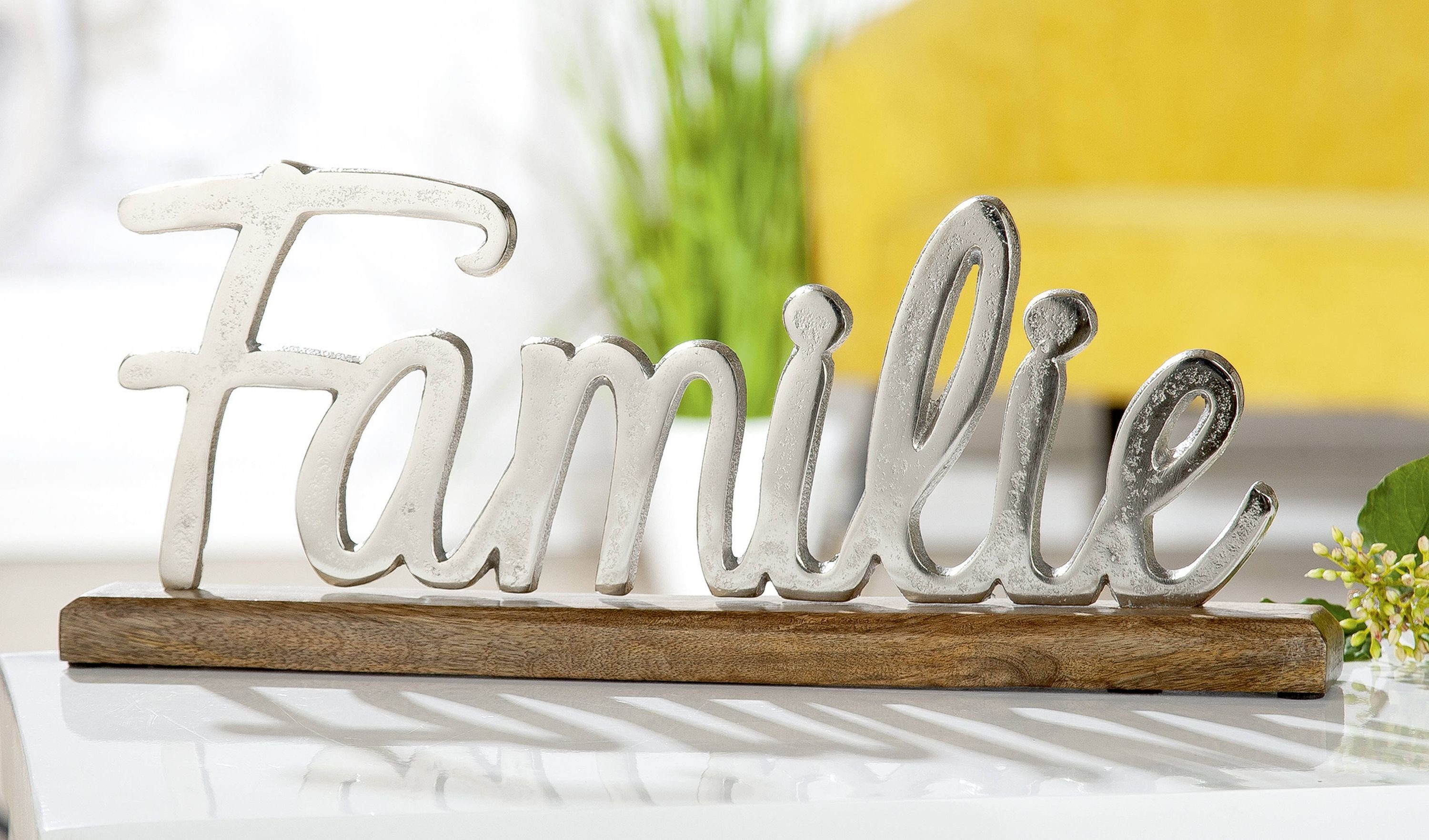 "Familie" Aluminium Dekoobjekt aus GMD FAMILIE, Living Schriftzug