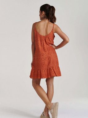 Shiwi Sommerkleid IBIZA (1-tlg) Drapiert/gerafft, Volant, Lochmuster, Stickerei