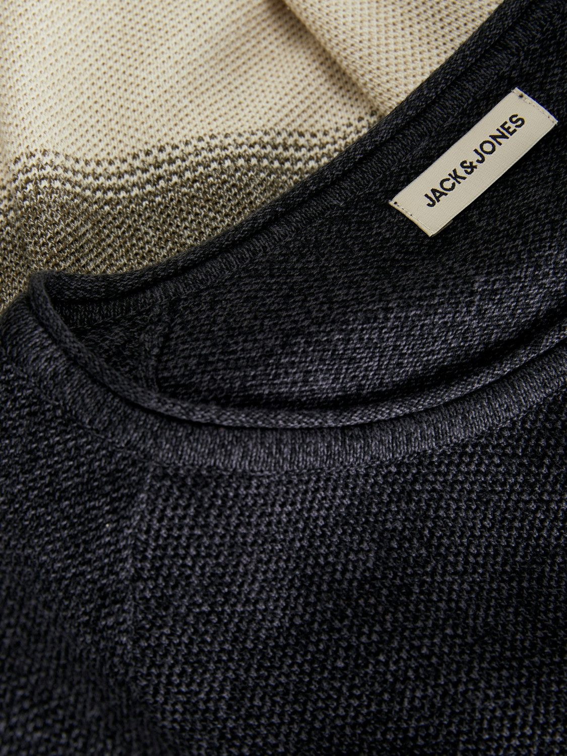 Jack & Jones Rundhalspullover JJEHILL KNIT CREW NECK NOOS mit Strukturstrick