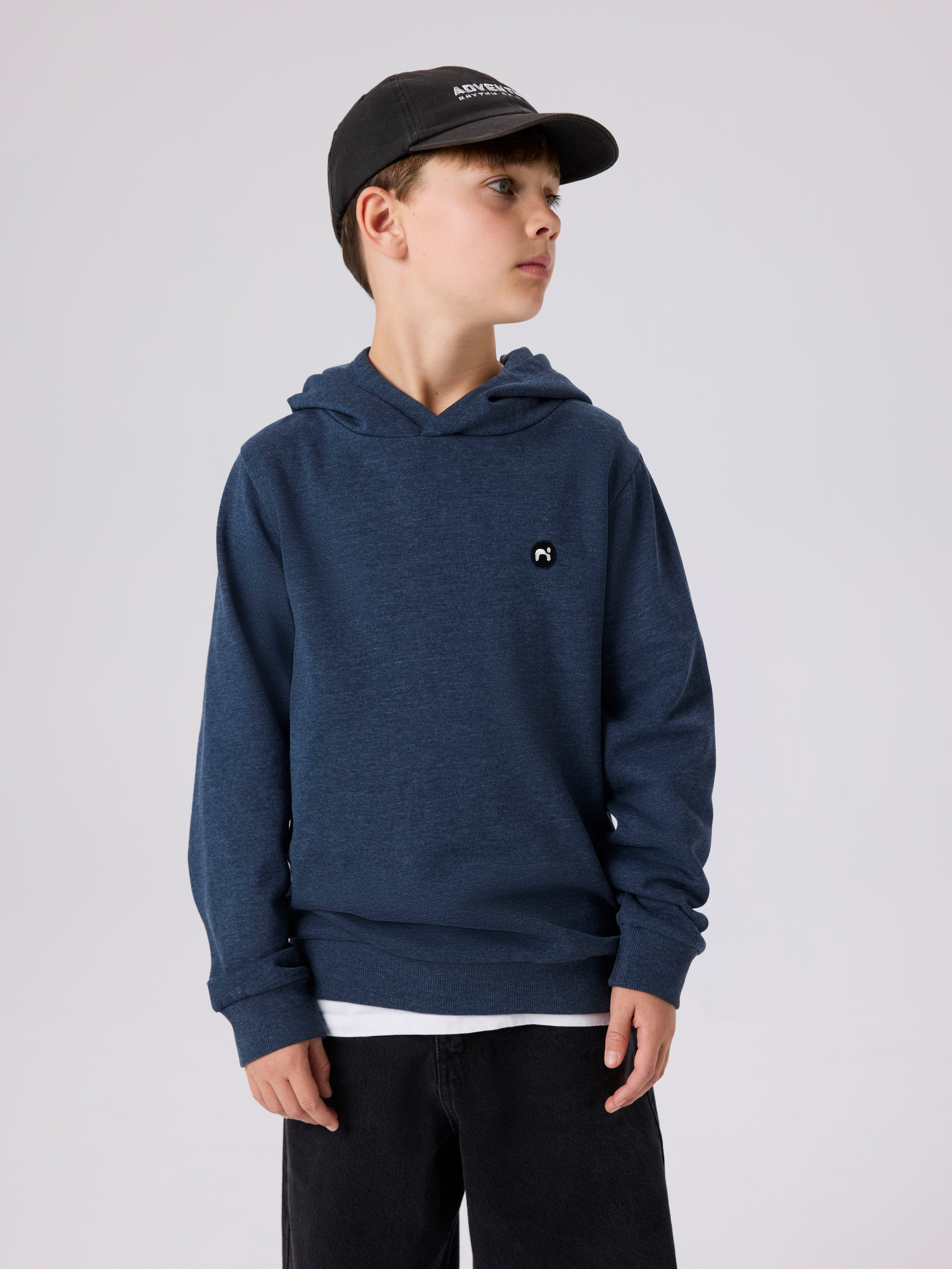 Name It Kapuzensweatshirt NKMVIMO LS SWEAT W HOOD BRU NOOS Baumwollmischung, regular fit