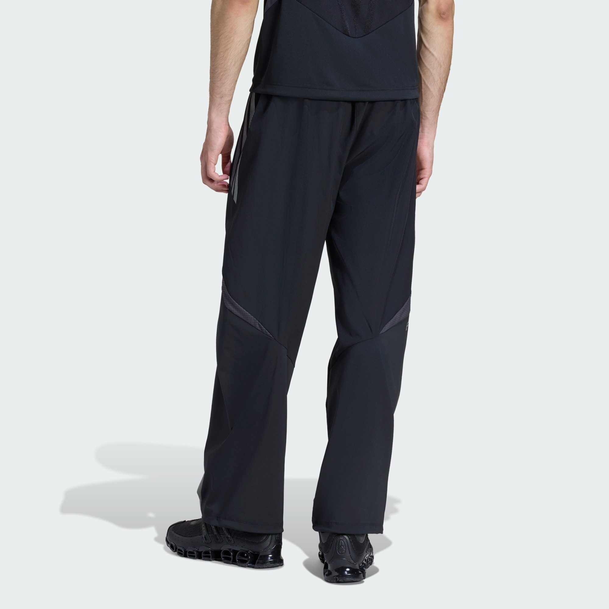 adidas Originals Jogginghose F50 TRAININGSHOSE, LOCKERE PASSFORM, GESTREIFT (1-tlg)