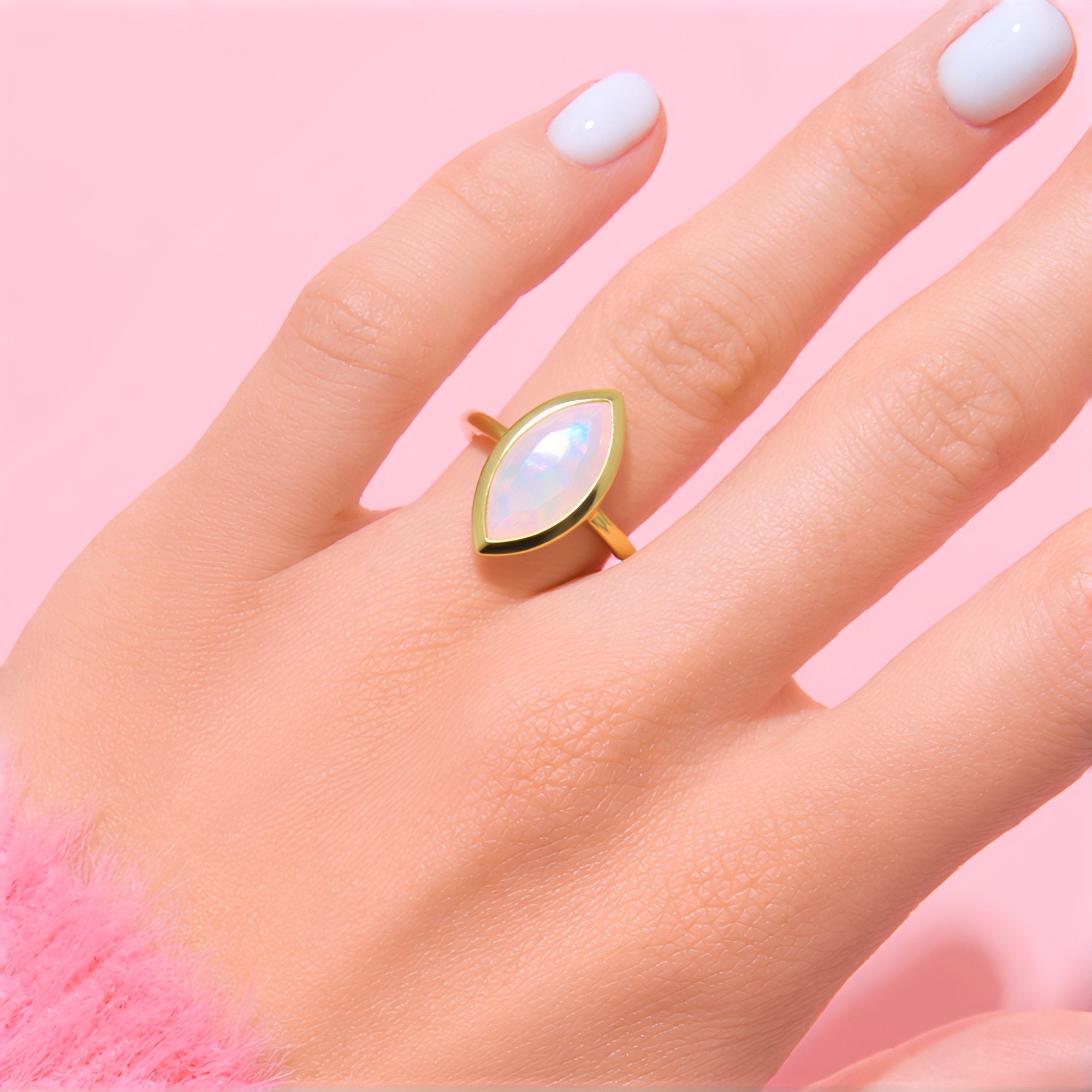 Cavill Solitärring Cavill Ring 1,96 ct Welo-Opal Marquiseschliff, vergoldet, Damen (1-tlg)
