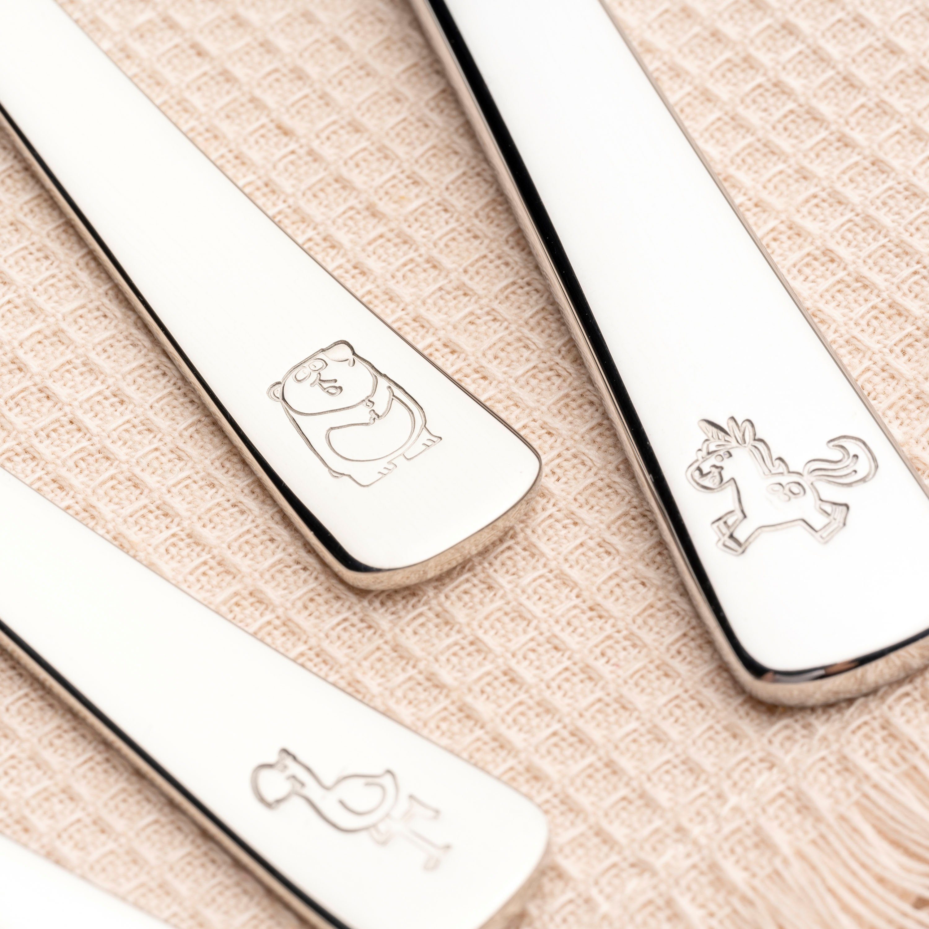 LEONARDO Kinderbesteck BAMBINI (4-tlg), Edelstahl 18/10, Panda, Einhorn, Flamingo