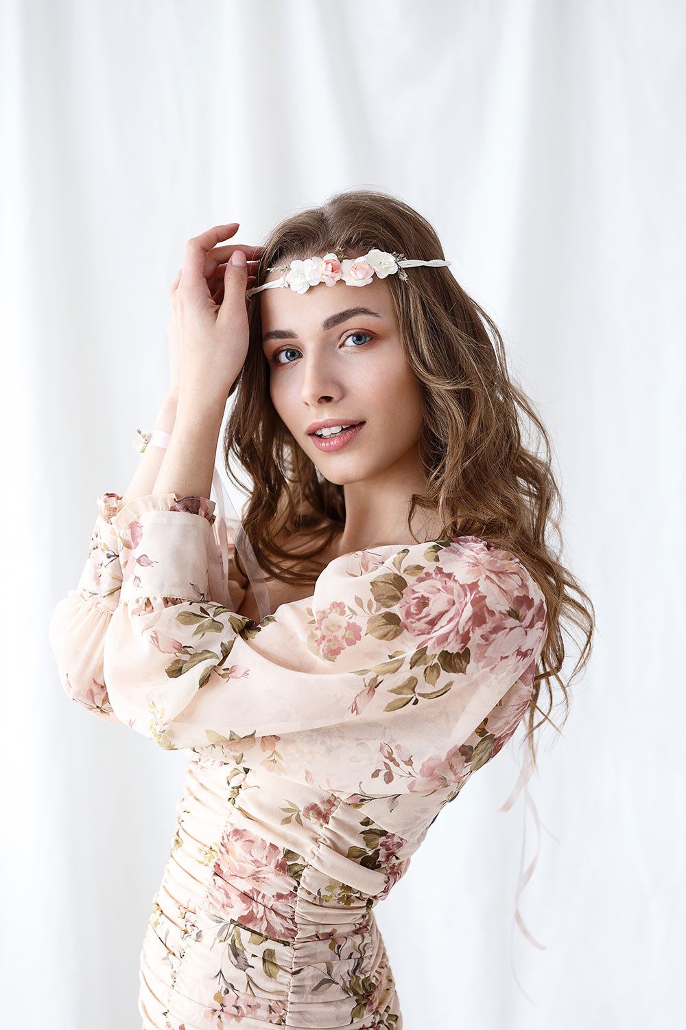 partydeco Diadem, Blumenkranz für Haare 18cm Haarkranz mit Blumen Rosa / Weiß