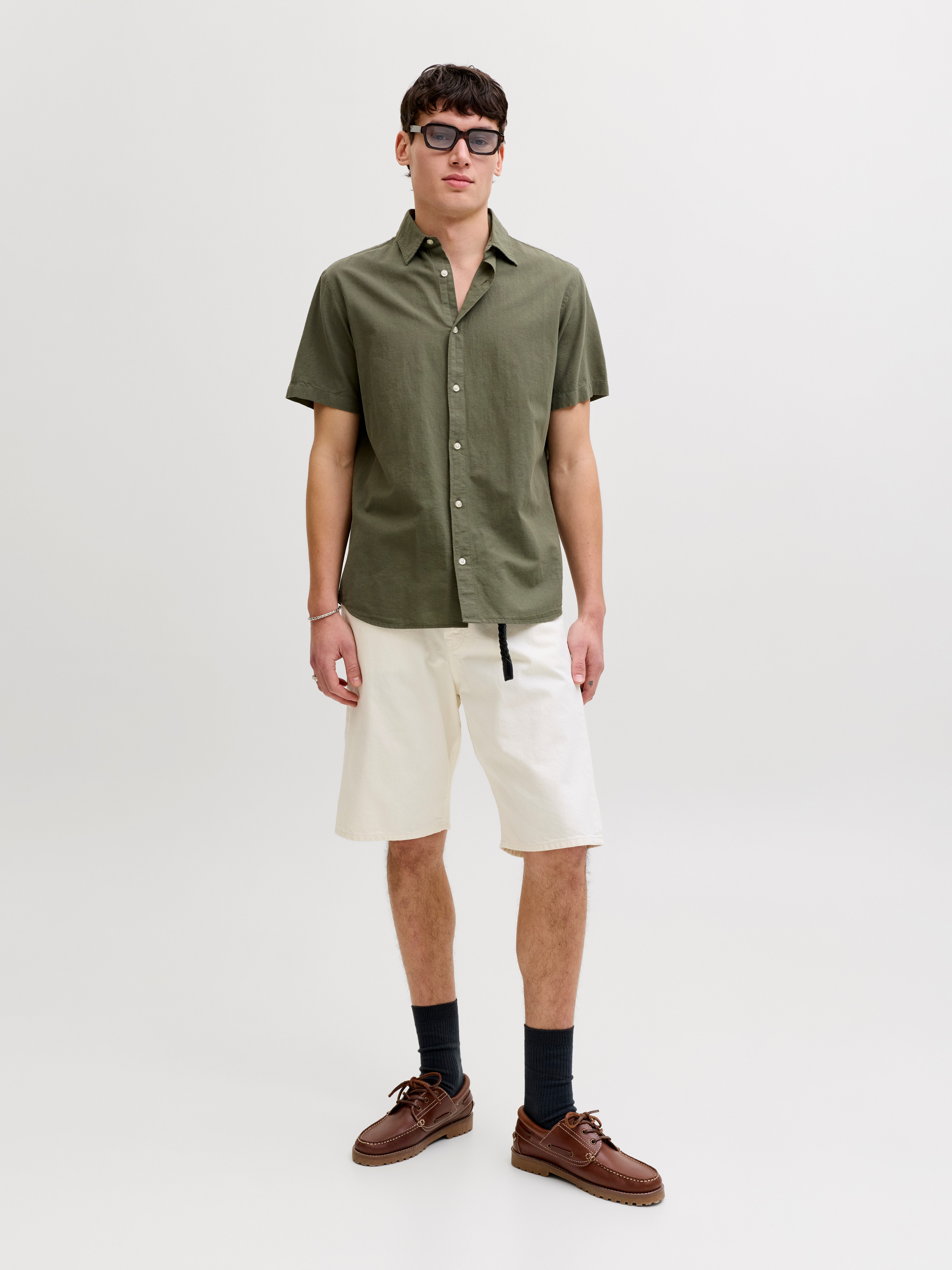 Jack & Jones Kurzarmhemd JJEBREEZE LINEN BLEND SHIRT S/S SN mit Leinen – Bild 4 von 5
