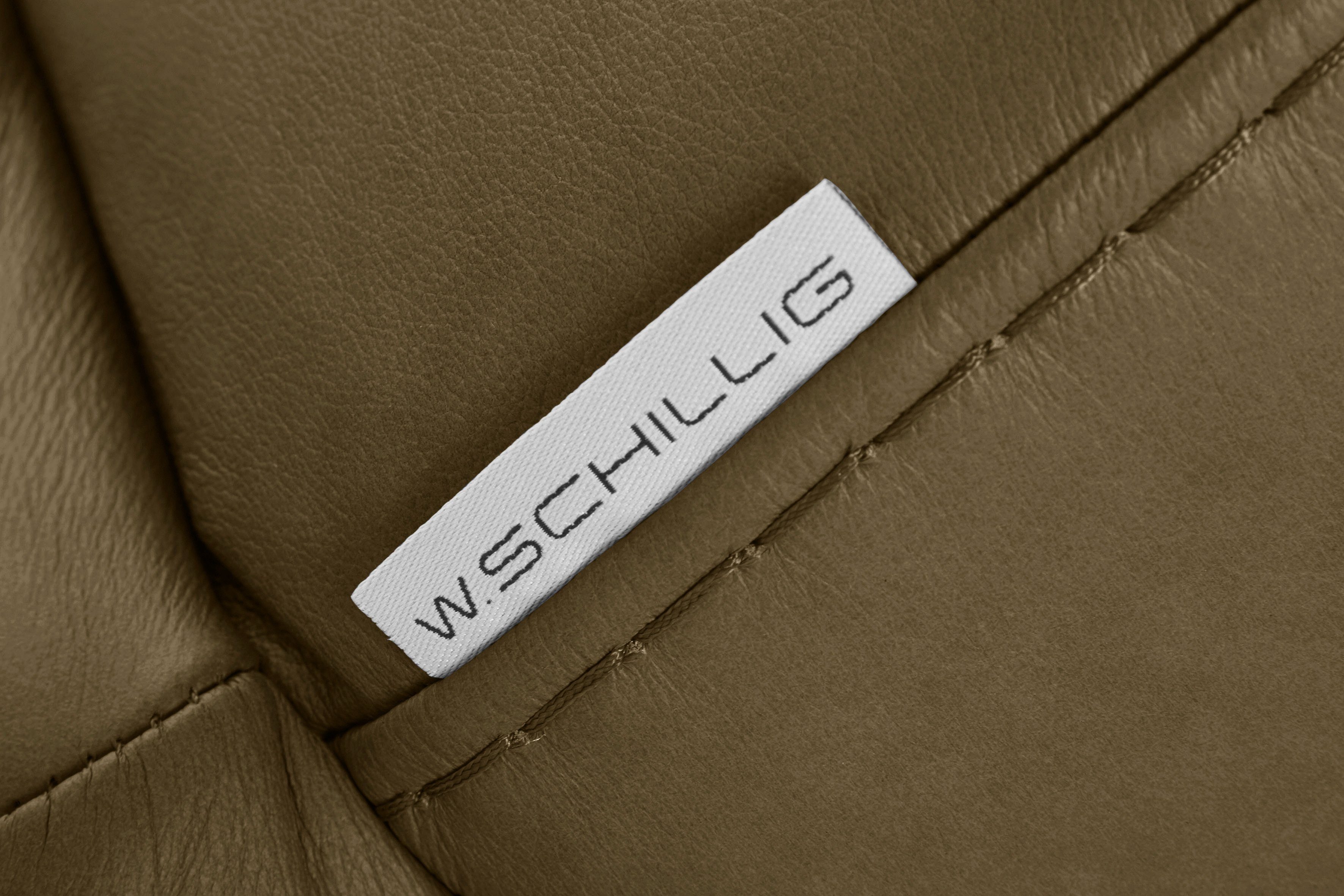 W.SCHILLIG 2,5-Sitzer montanaa, mit Metallfüßen in Breite 212 Silber cm matt