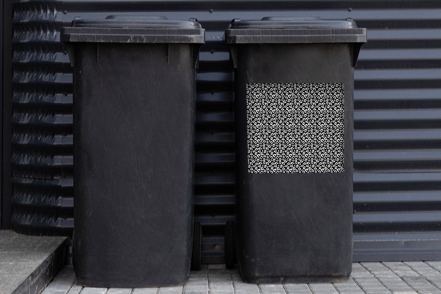 MuchoWow Wandsticker - Abfalbehälter Mülleimer-aufkleber, Weiß Mülltonne, Sticker, (1 - Tiermuster Abstrakt Container, - St), Schwarz