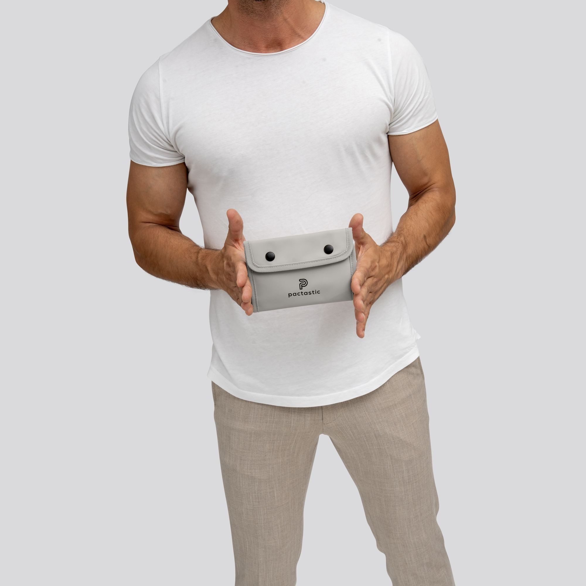 Pactastic Geldbörse Urban Collection, Veganes Tech-Material günstig online kaufen