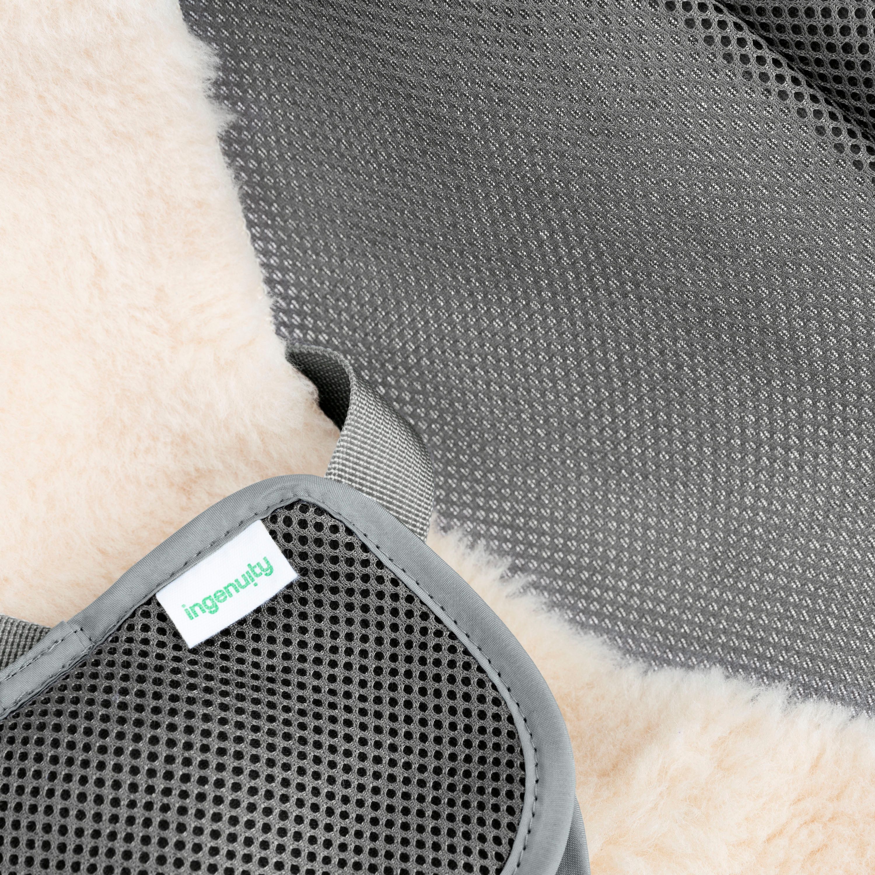 ingenuity Babywippe Every Season™ Rocking Seat - Wesley™, mit Melodien und Geräuschen – Bild 4 von 5