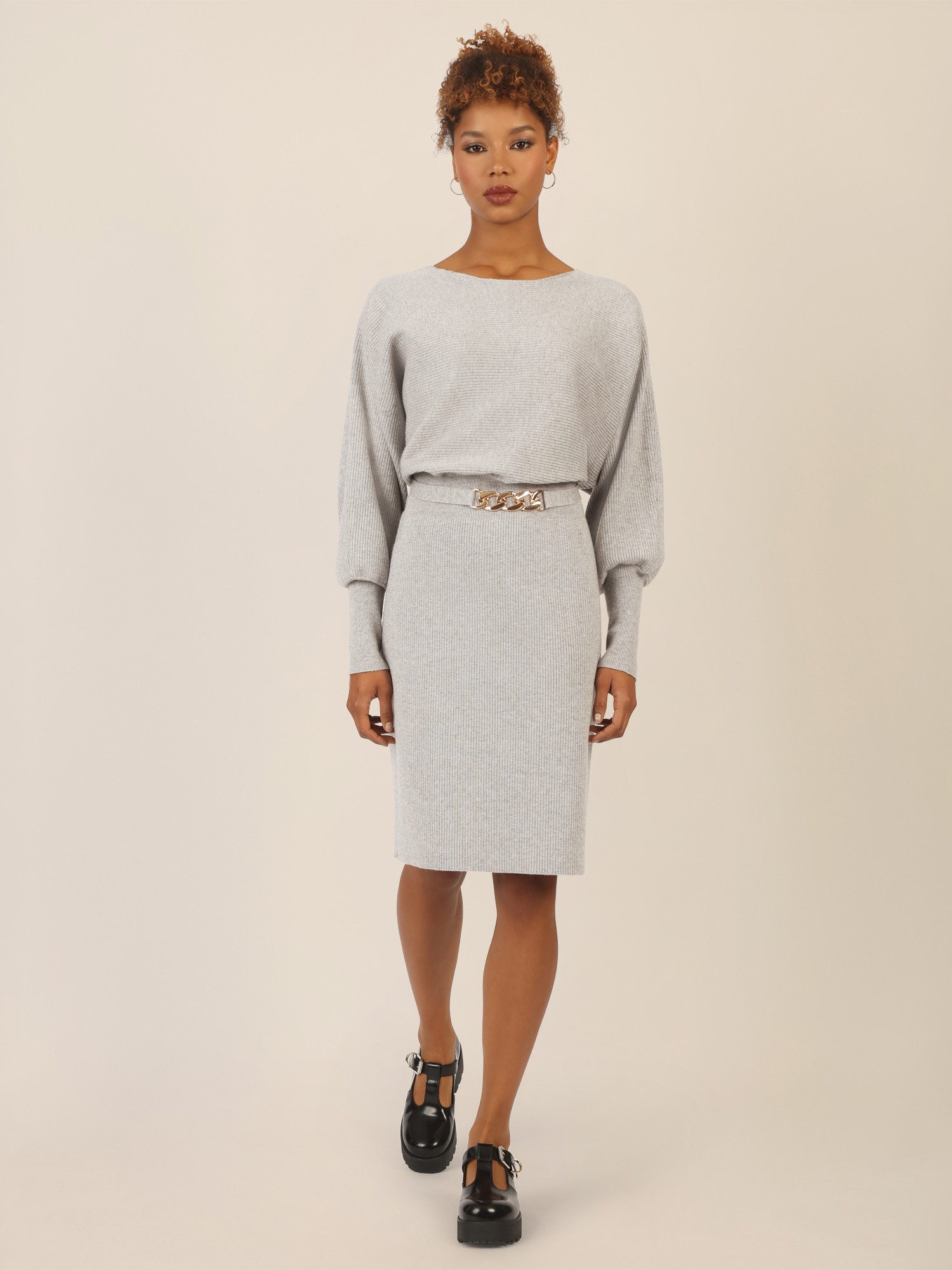 Apart Strickkleid mit Gliederkette Detail Gürtel günstig online kaufen