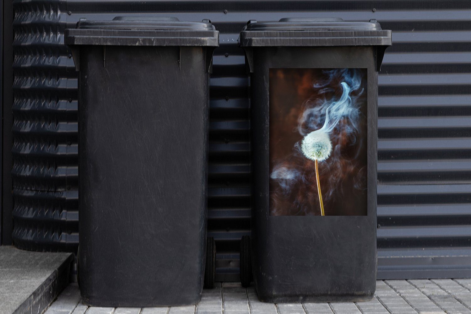 Mülleimer-aufkleber, Ein den Container, Abfalbehälter Mülltonne, frei Sticker, Löwenzahn Wandsticker setzt Rauch (1 St), MuchoWow