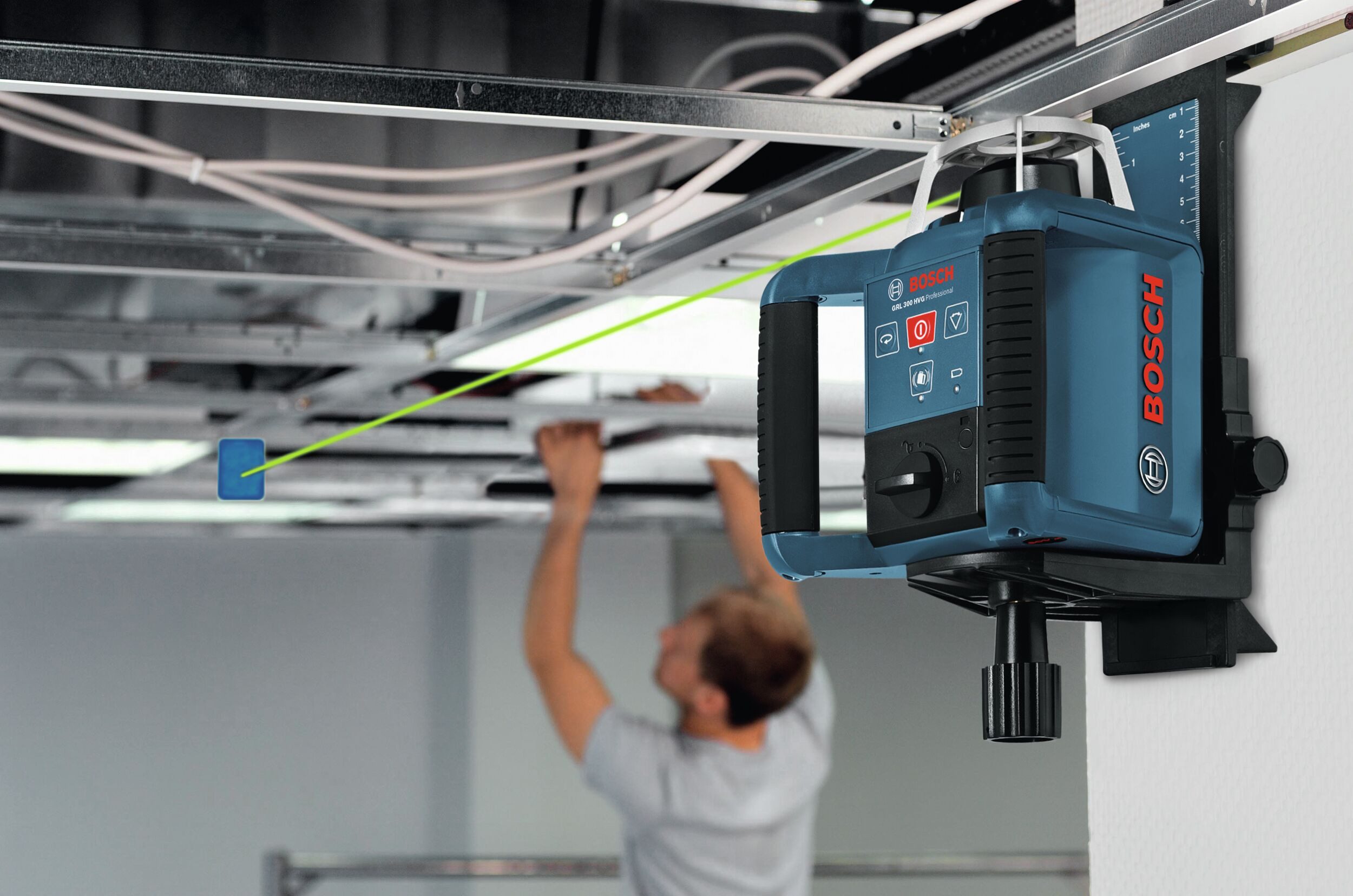 BOSCH Punkt- und Linienlaser GRL 300 HVG, Mit 4x Batterien, Laser-Empfänger LR 1G & Fernbedienung RC1 - im