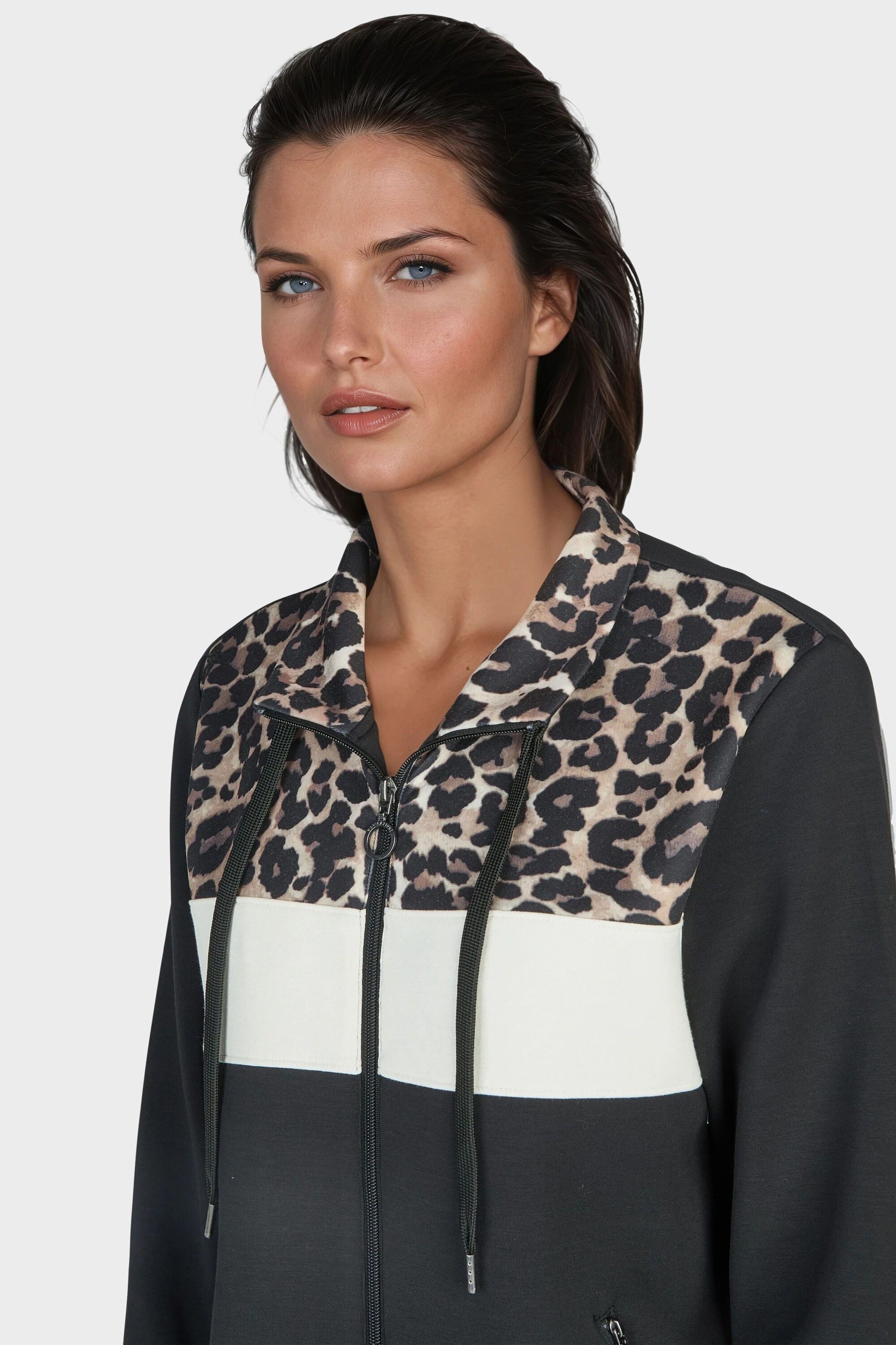NAVIGAZIONE Sweatjacke Leoprint – Bild 5 von 5