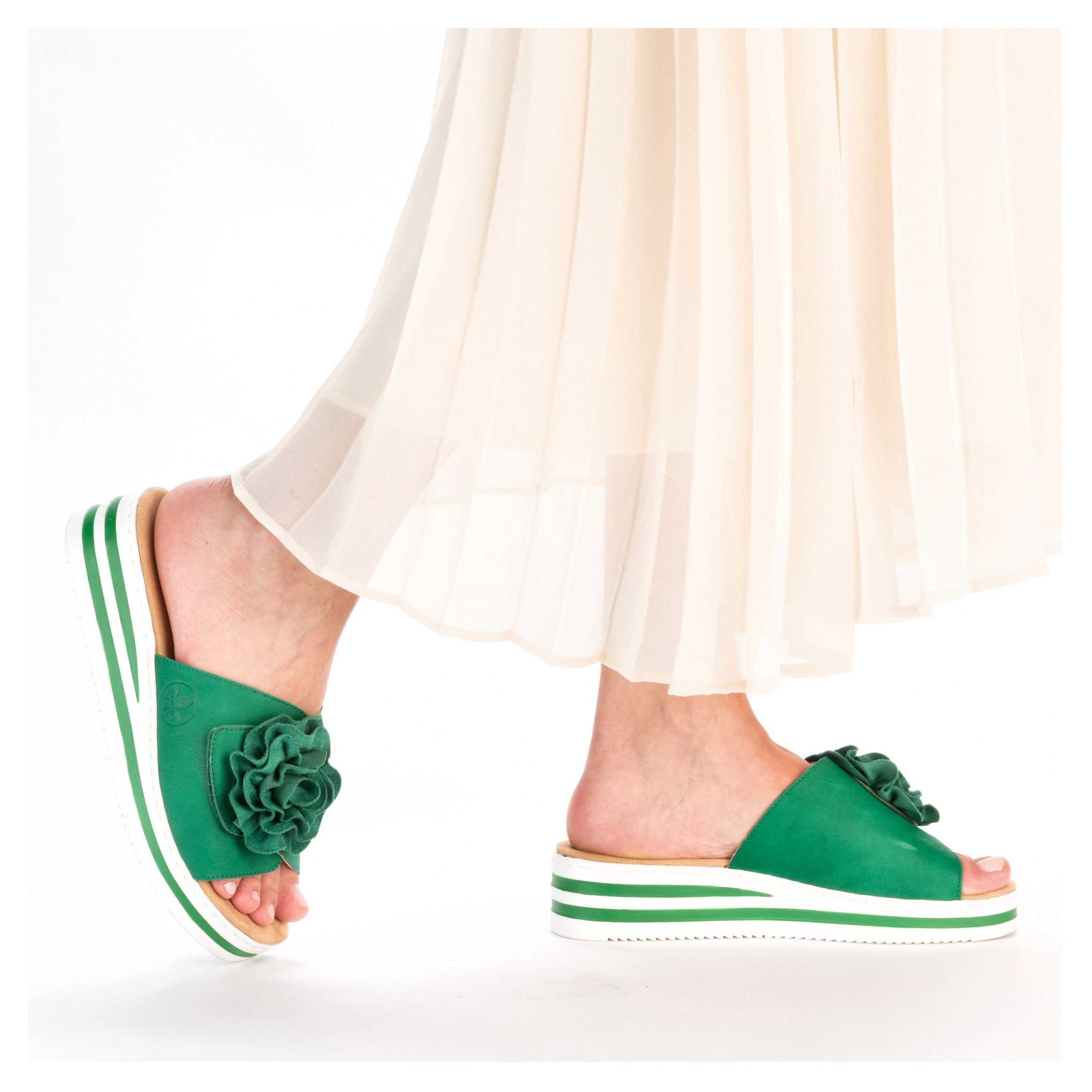 Rieker Pantolette, Sommerschuh, Poolslide, Strandschuh, Keilabsatz, mit Kle günstig online kaufen