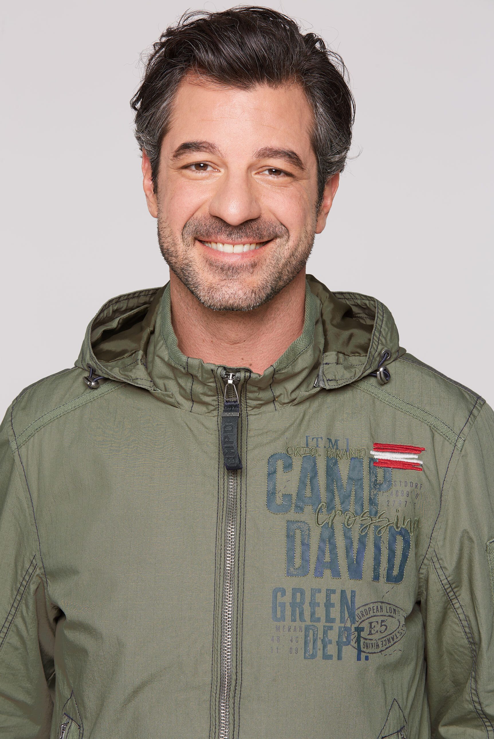 CAMP DAVID Outdoorjacke mit Ärmeltasche