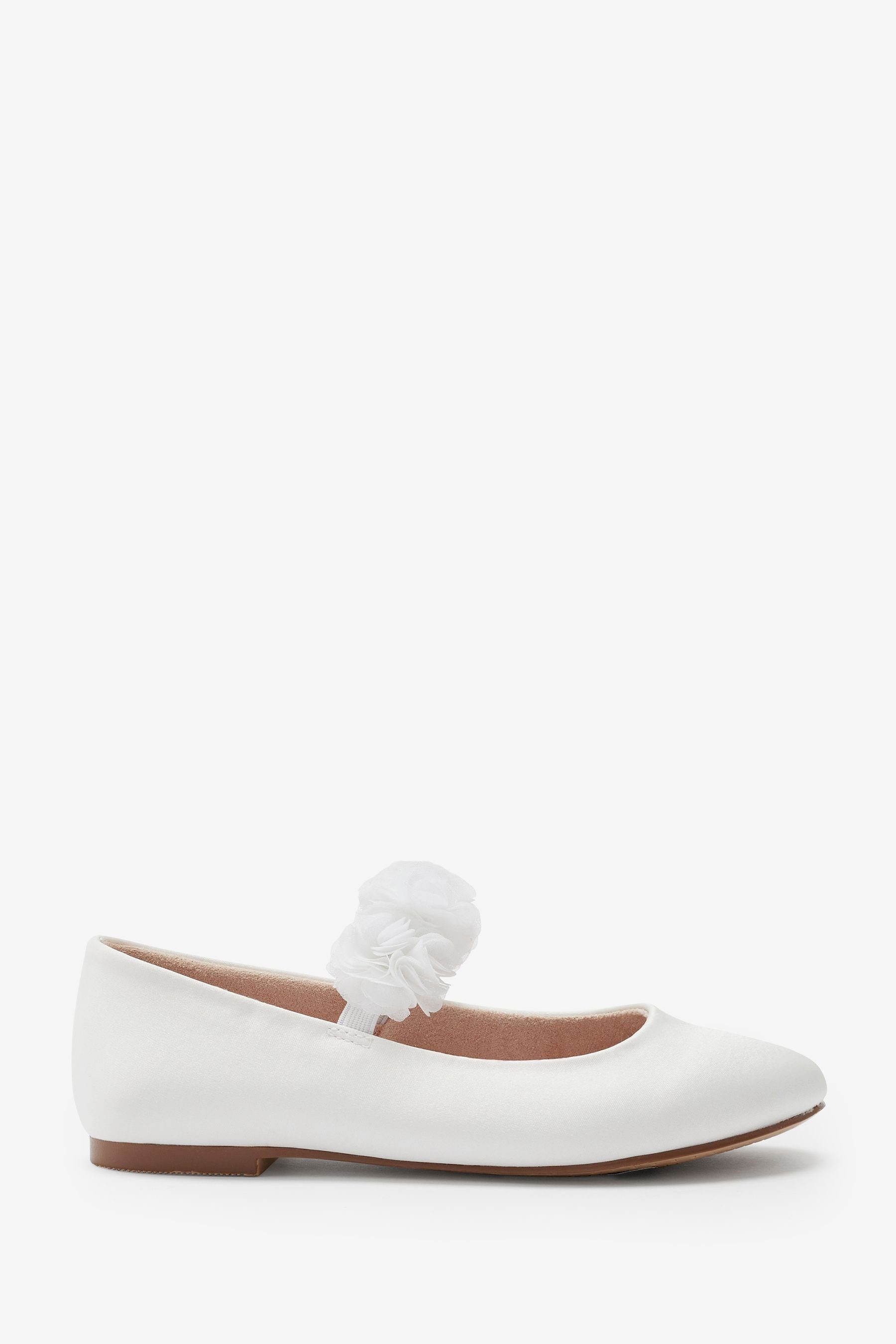 Next Fleckenabweisende festliche Schuhe mit Blumen Ballerina (1-tlg) White