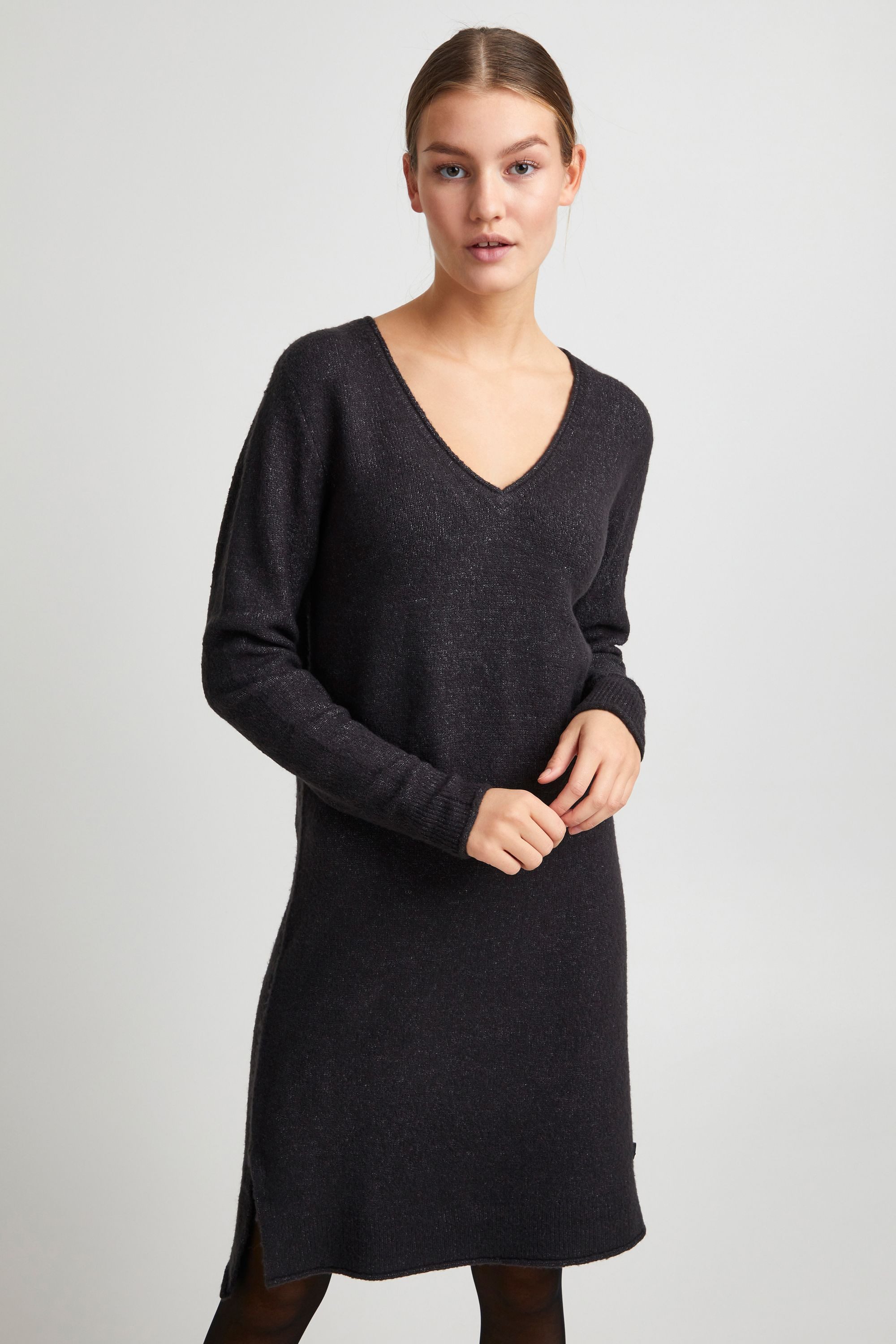 OXMO Strickkleid OXIda Feinstrickkleid mit V-Ausschnitt