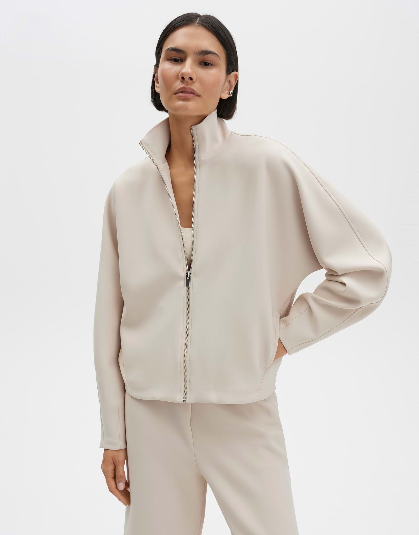 someday Sweatjacke ULARA Loose aus weichem Scuba Sweat schmal zulaufend, weite Passform, vorverlegte Seitennaht