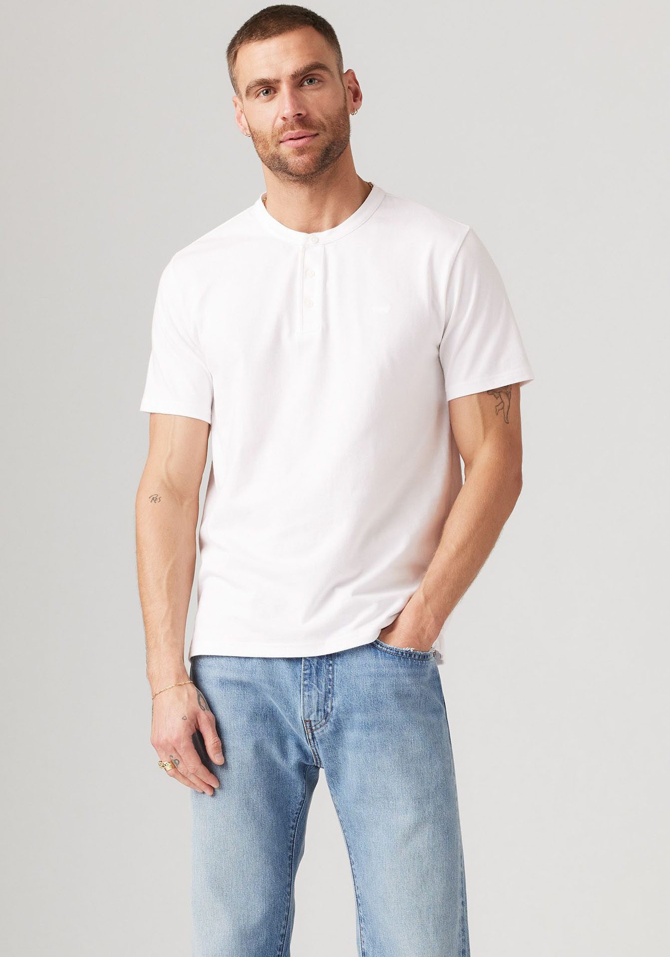 Levi's® Henleyshirt mit Logo Stickerei günstig online kaufen