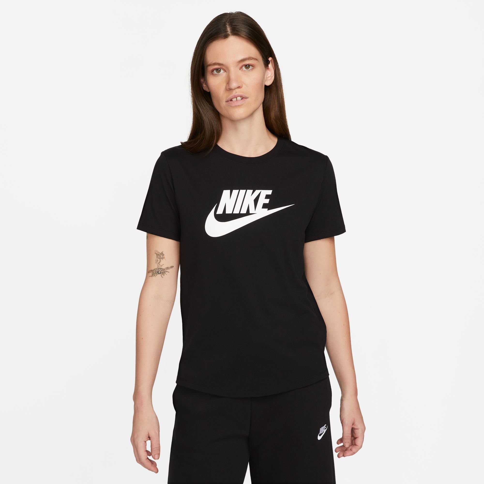 Nike Sportswear T-Shirt ESSENTIALS WOMEN'S LOGO T-SHIRT Basic Damen T-Shirt günstig online kaufen
