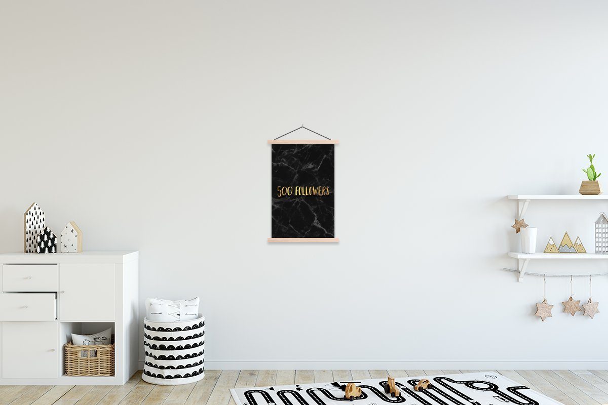 MuchoWow Poster Soziale Medien - Instagram - Gold - Marmor, (1 St), Posterleiste, Textilposter für Wohnzimmer, Bilderleiste, Magnetisch
