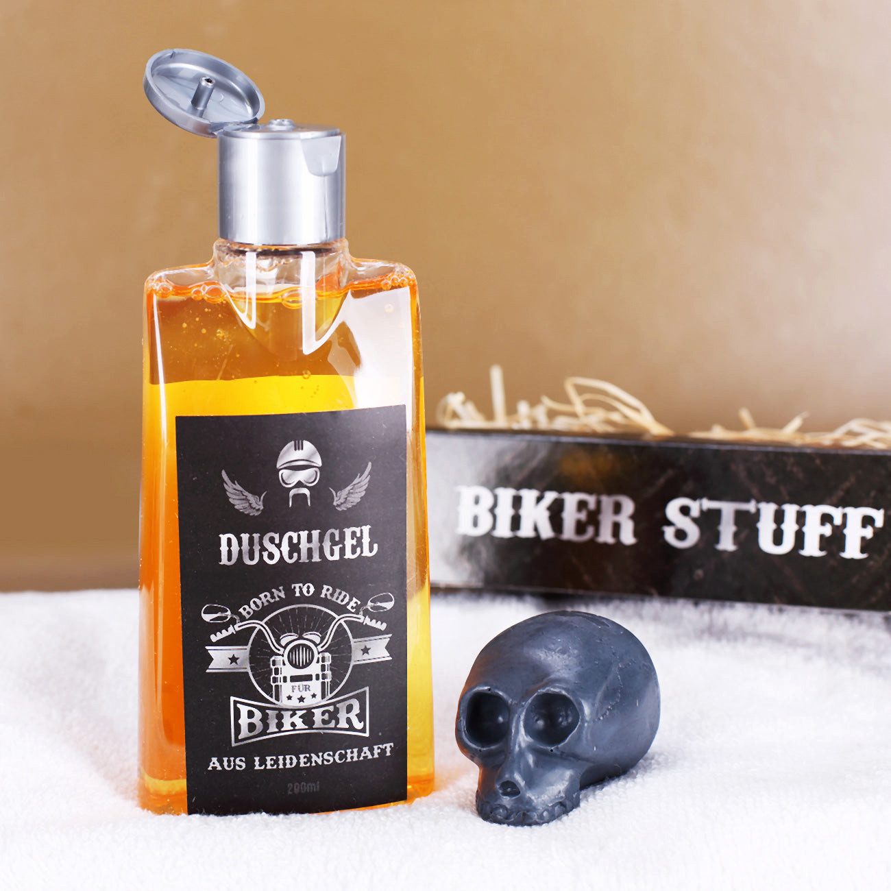 Herz & Heim Pflege-Geschenkset für Biker & Motorradfahrer - Duschgel & Seife als Geschenk für Männer, 200 ml & 30 g – Bild 3 von 5