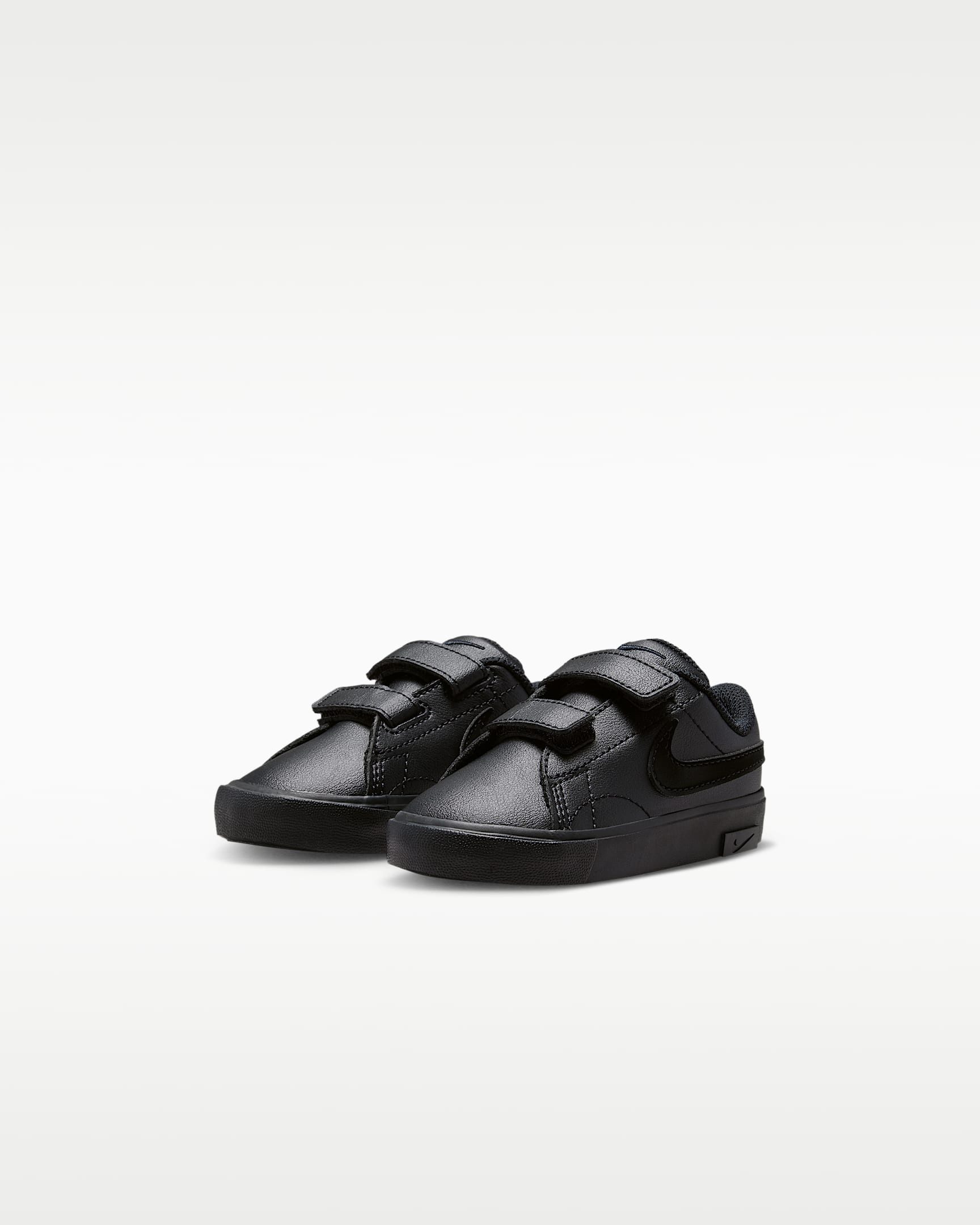 Nike Sportswear Tennis Essential (TD) Sneaker (für Kinder) Klettschuh