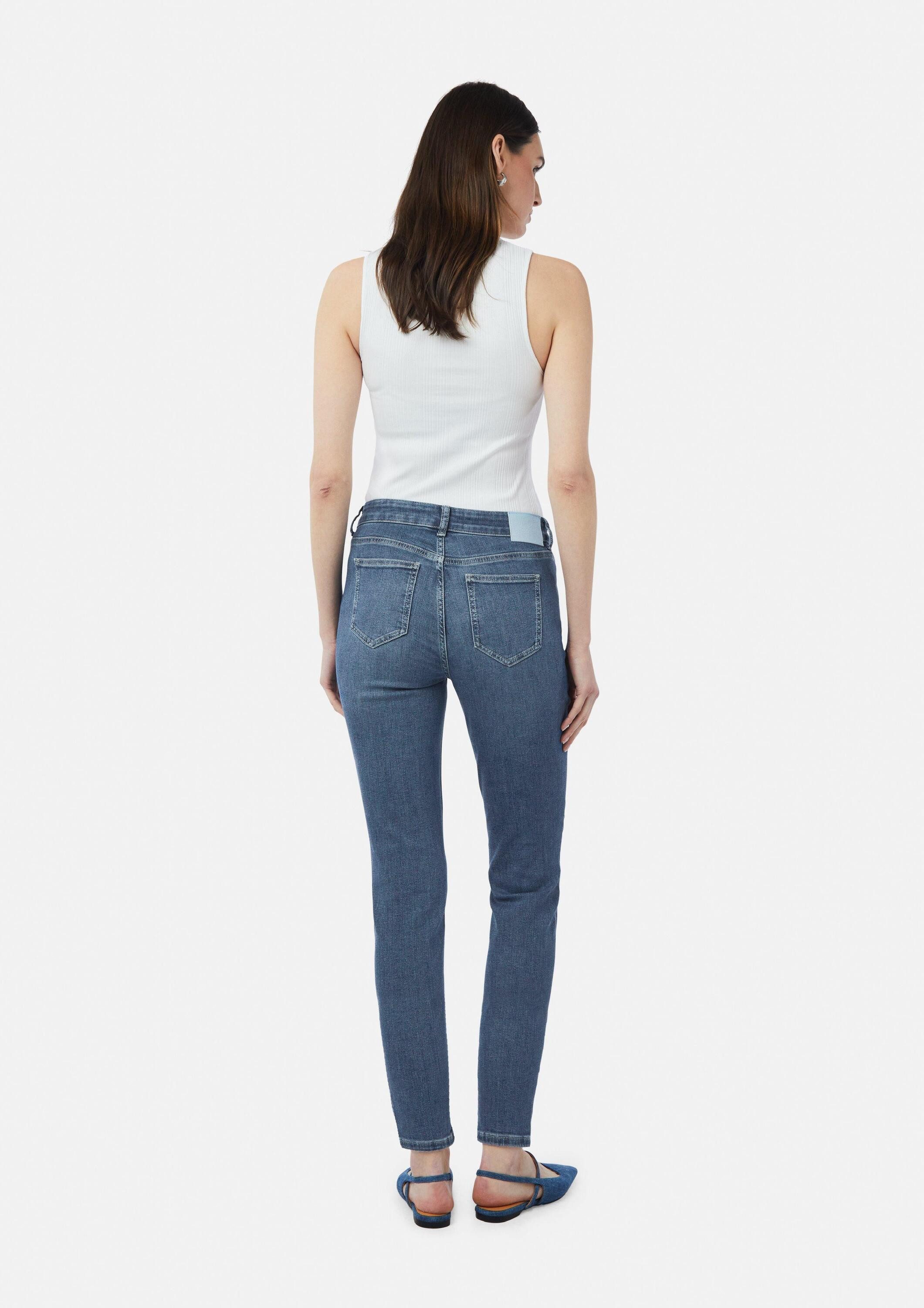 comma Slim-fit-Jeans Jeans-Hose Jeans im Slim Fit