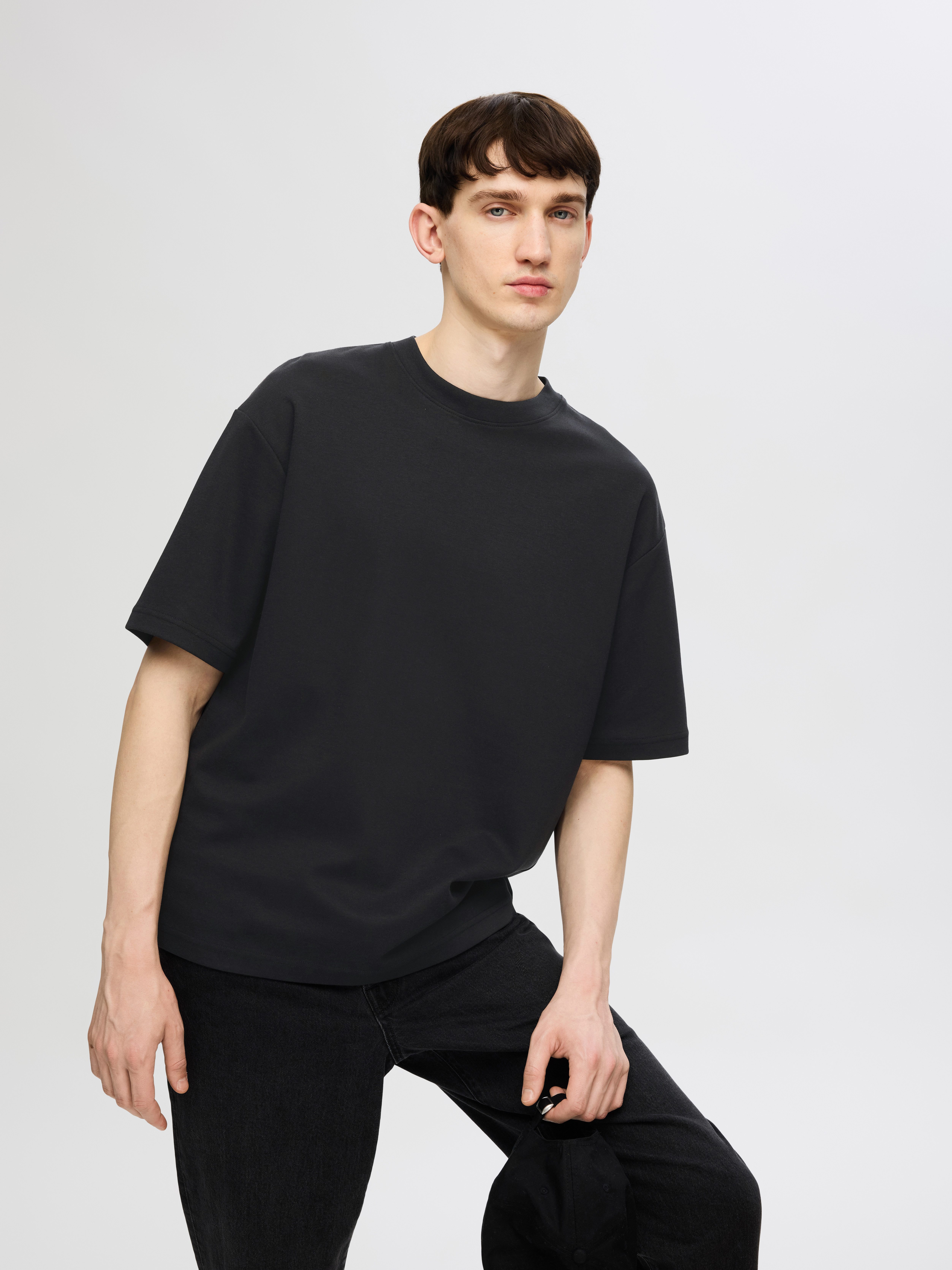 SELECTED HOMME Rundhalsshirt SLHLOOSEOSCAR SS O-NECK günstig online kaufen