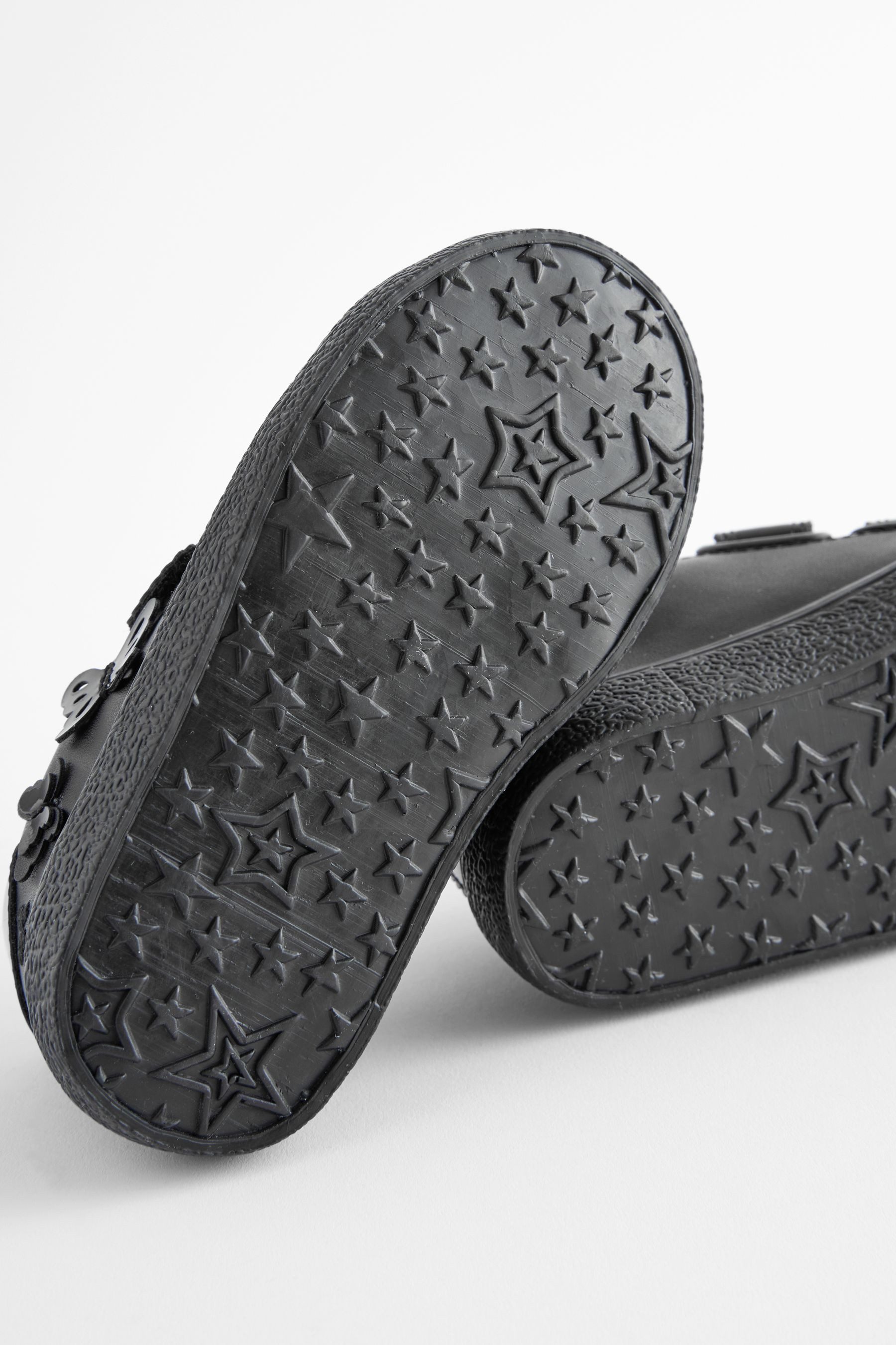 Next 2 V Schulturnschuhe Schmetterling Sneaker (1-tlg)