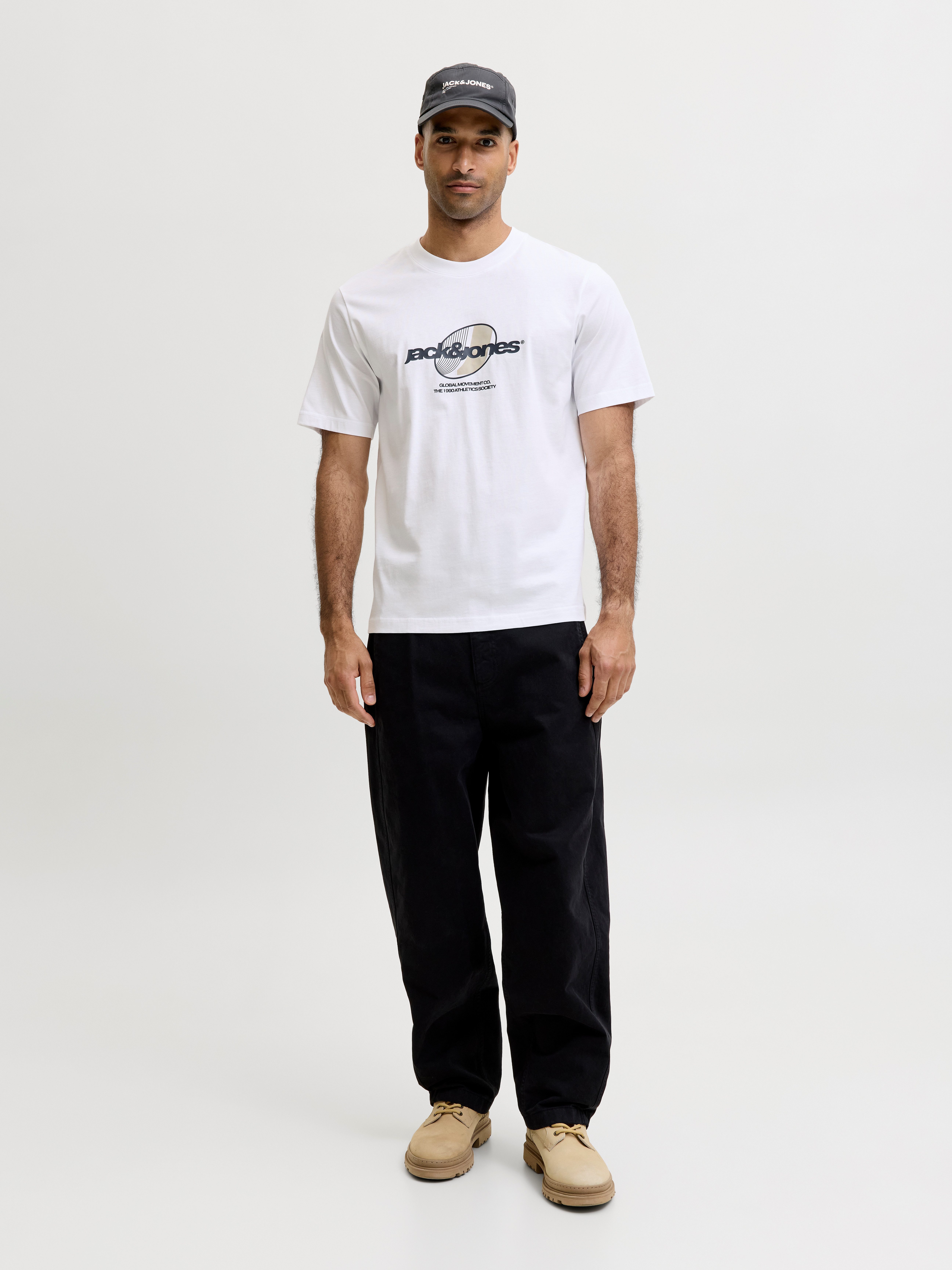 Jack & Jones Rundhalsshirt JCOCLUB GRAPHIC FRONT PRINT TEE SS CN Baumwolle, regular fit – Bild 4 von 5