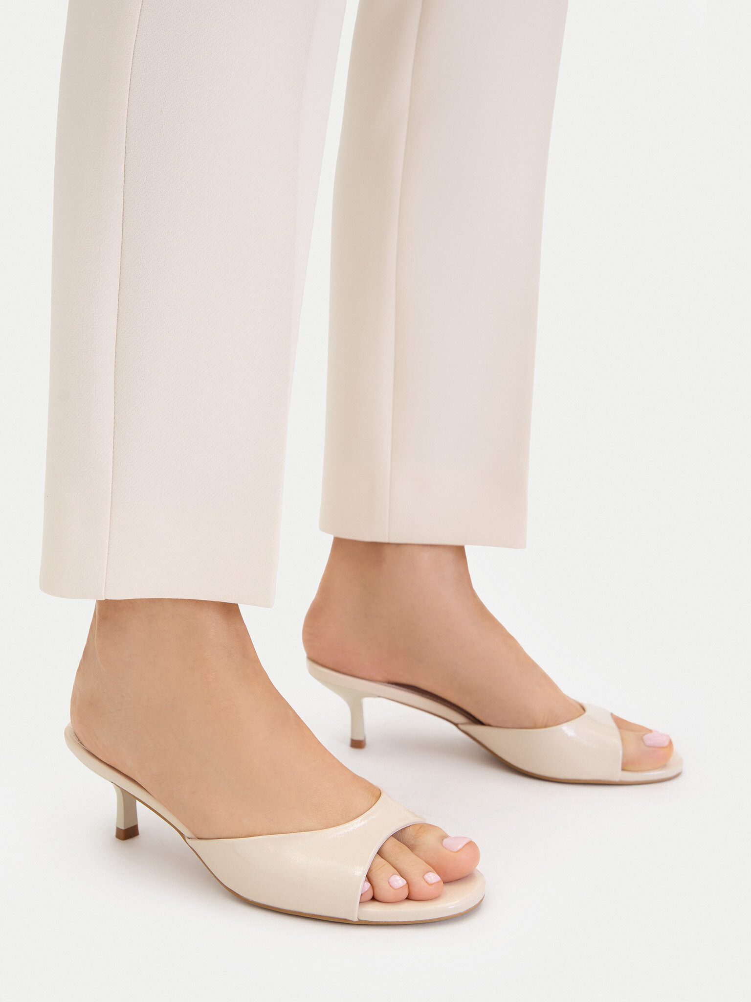 Jenny Jenny Women's Flip-Flops Écru JENNY-CEO-HY2369-1 Beige Light Badepantolette