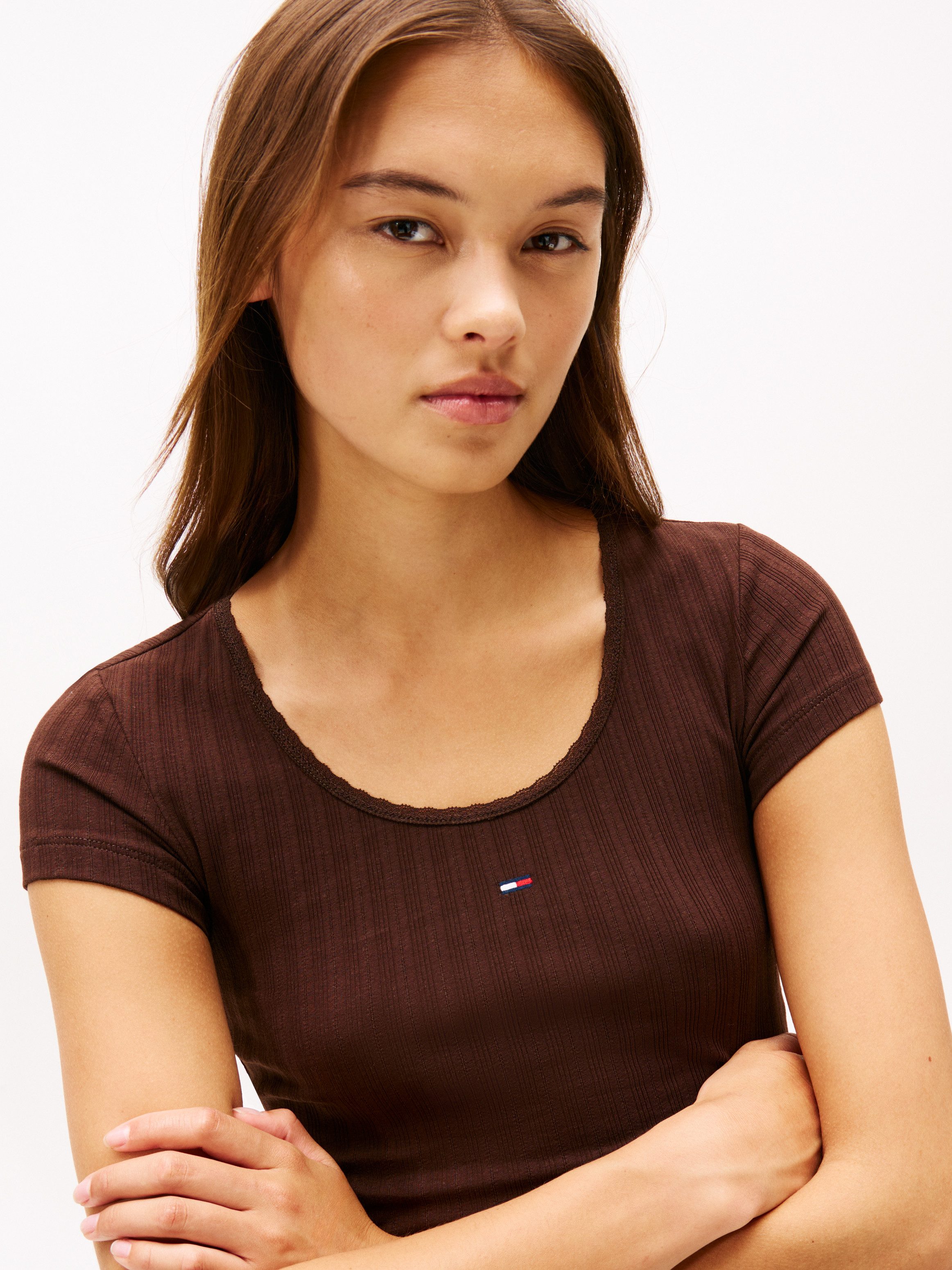 Tommy Jeans Kurzarmshirt TJW SLIM IRREGULAR RIB SS in gerippter Struktur günstig online kaufen