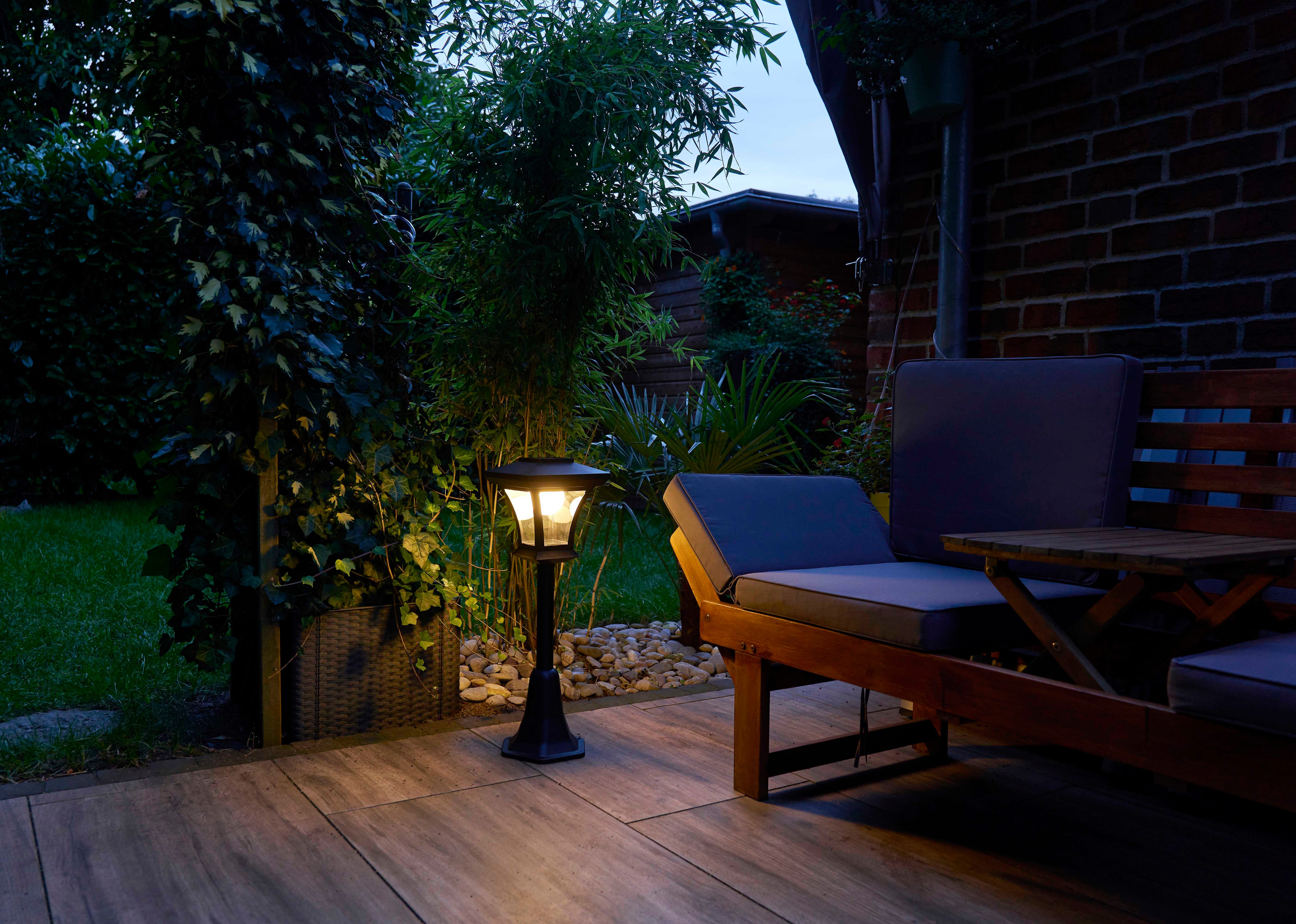 Northpoint LED Gartenleuchte LED 3in1 Solar Gartenlaterne für Innen und Außen Dämmerungssensor