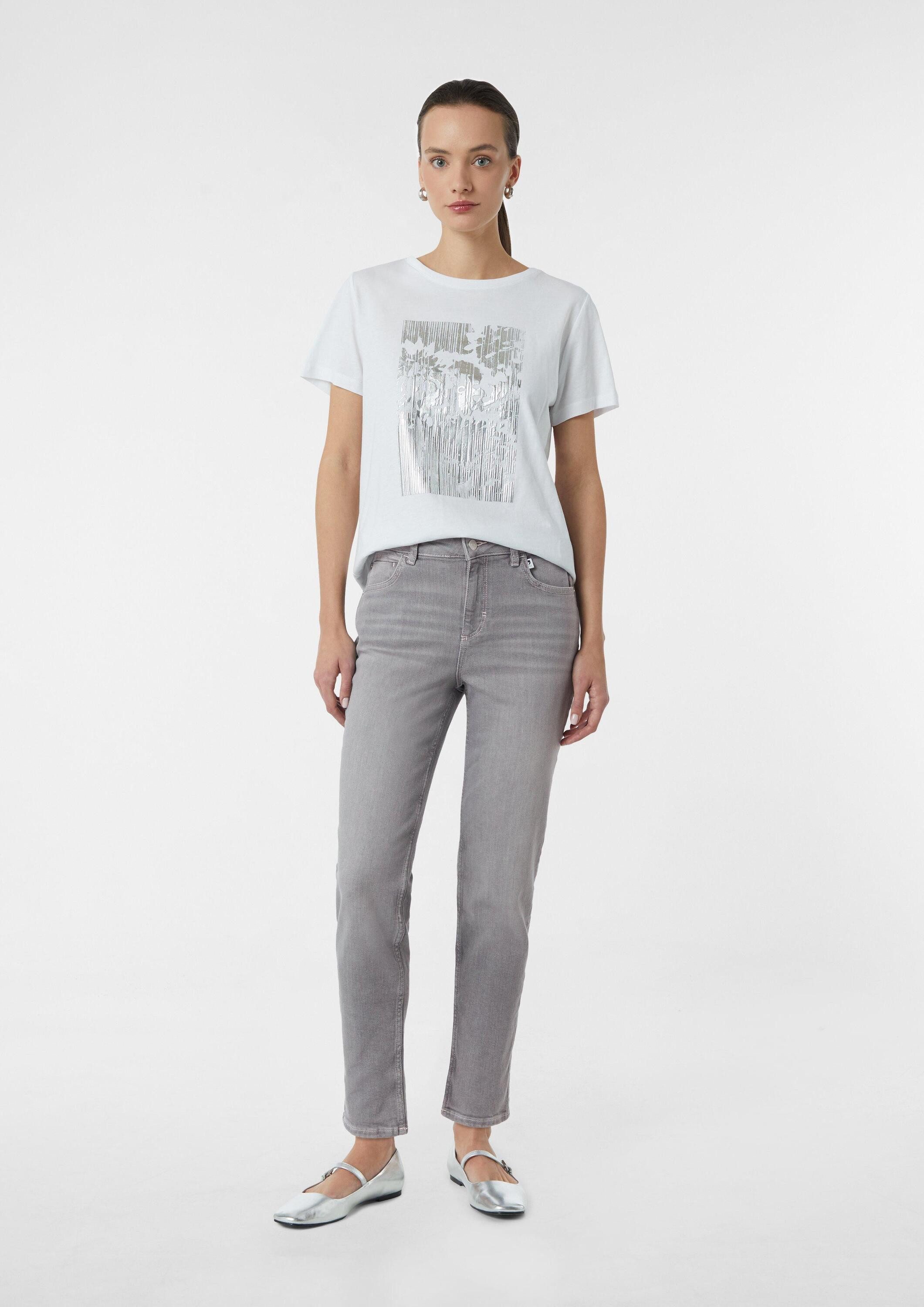 comma Slim-fit-Jeans Jeans-Hose Crop-Jeans im Slim Fit mit Kontrast-Nähten