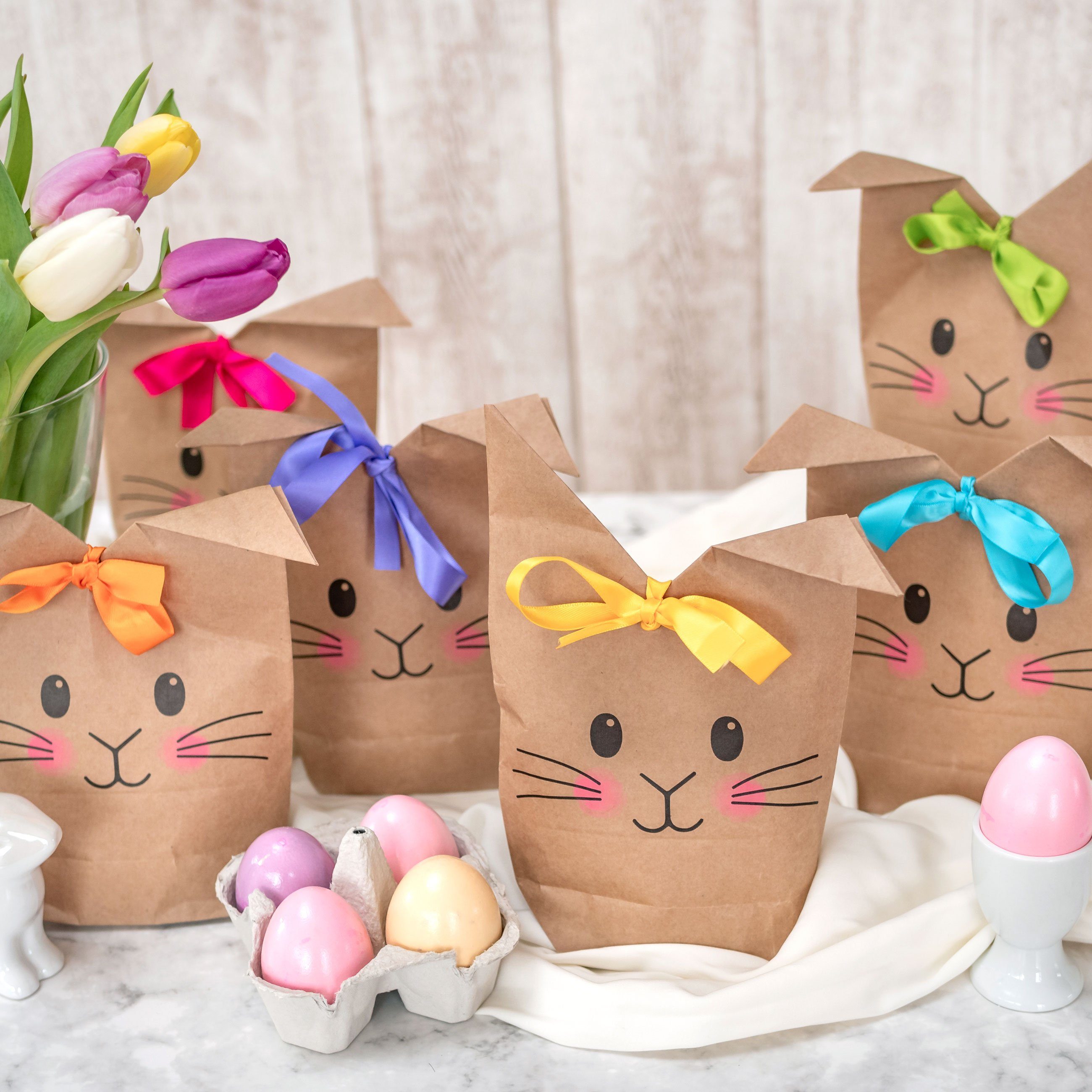 PAPIERDRACHEN Osternest 12 bedruckte Geschenktüten, Osterdekoration