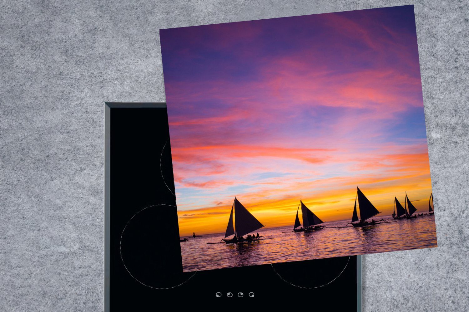 MuchoWow Herdblende-/Abdeckplatte Sonnenuntergang mit Strand Segelbooten für Ceranfeldabdeckung, von Boracay, am tlg), 78x78 cm, (1 küche Arbeitsplatte Vinyl