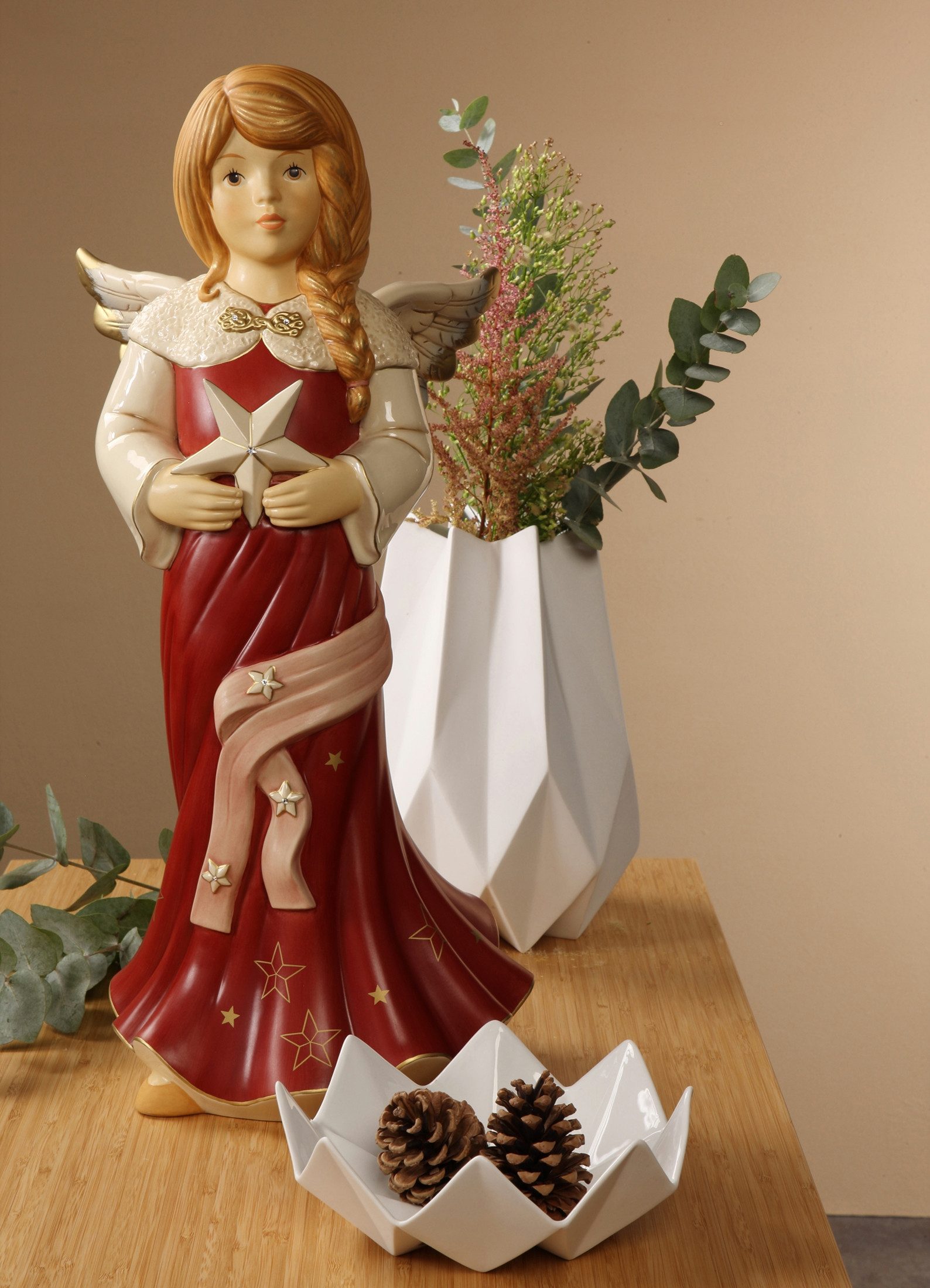 Goebel Engelfigur Goebel Engel Funkelnder Sternenregen 52 cm (1 St)