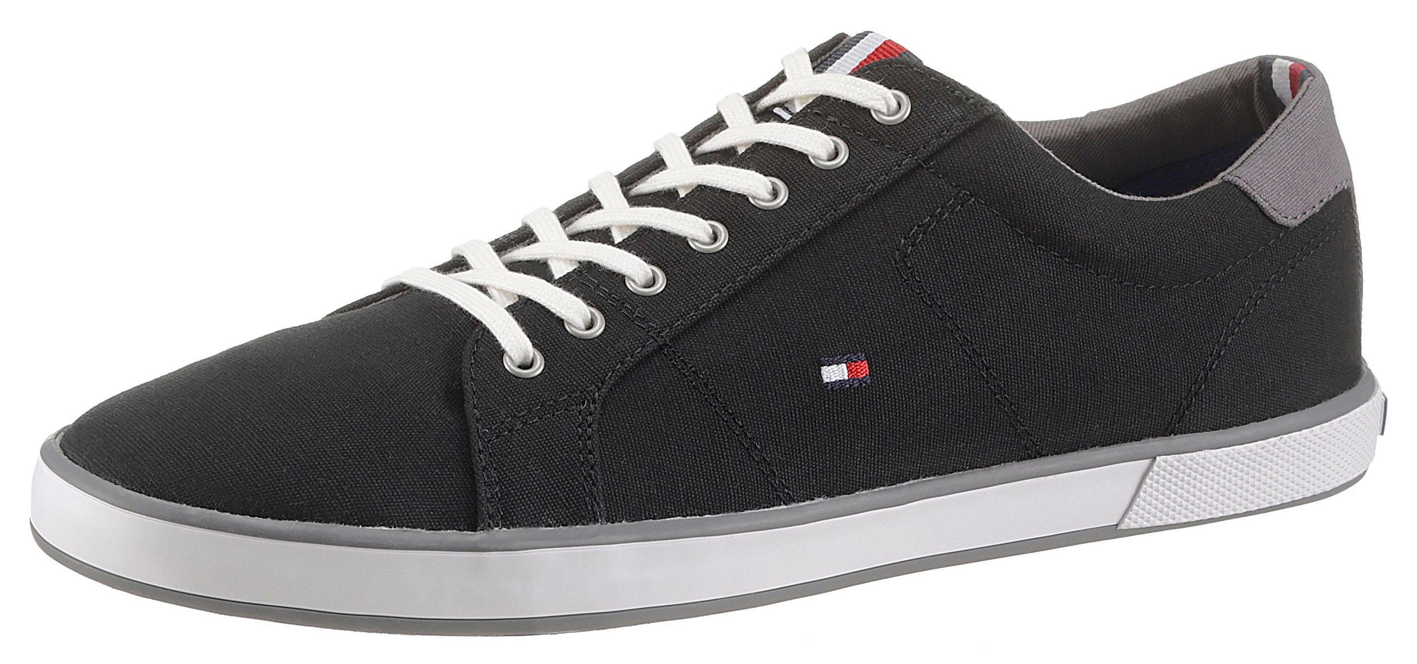 Tommy Hilfiger »H2285ARLOW 1D« Sneaker mit seitlichem Logoflag online  kaufen | OTTO