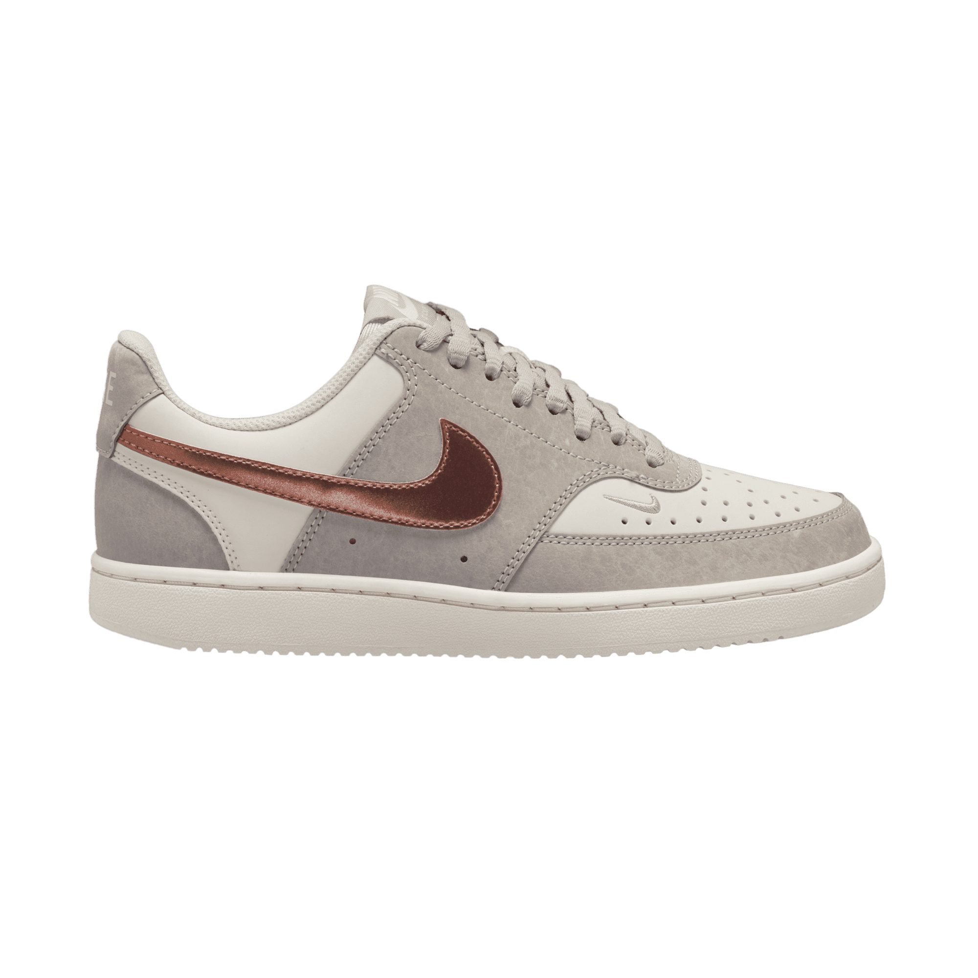 Nike Sportswear Court Vision Low LX Sneaker Design auf den Spuren des Air Force 1