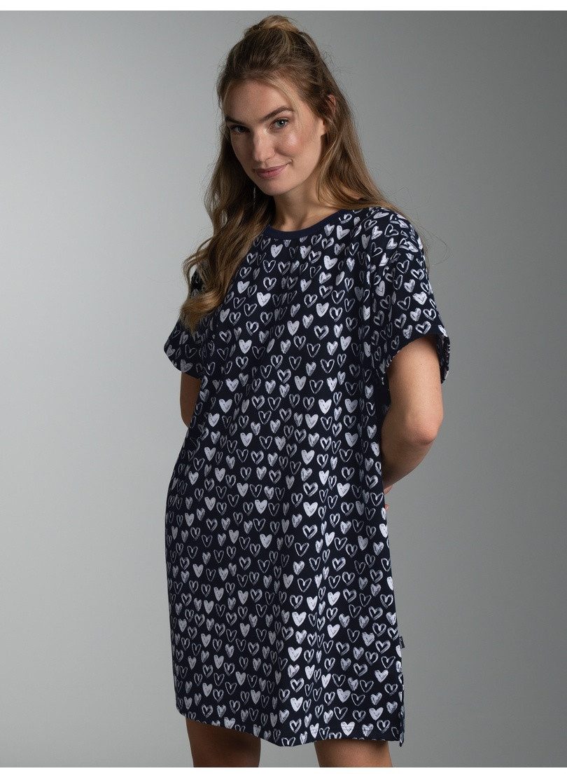 Trigema Bigshirt TRIGEMA Bigshirt mit Allover Herz Print (1-tlg)