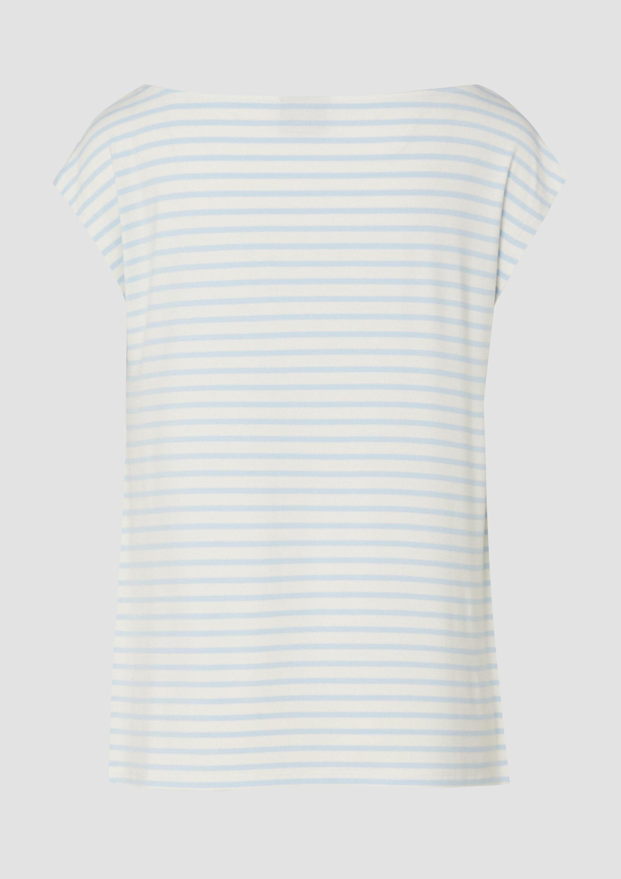 s.Oliver Kurzarmshirt T-Shirt Viskoseshirt mit Wasserfall-Ausschnitt und Streifen