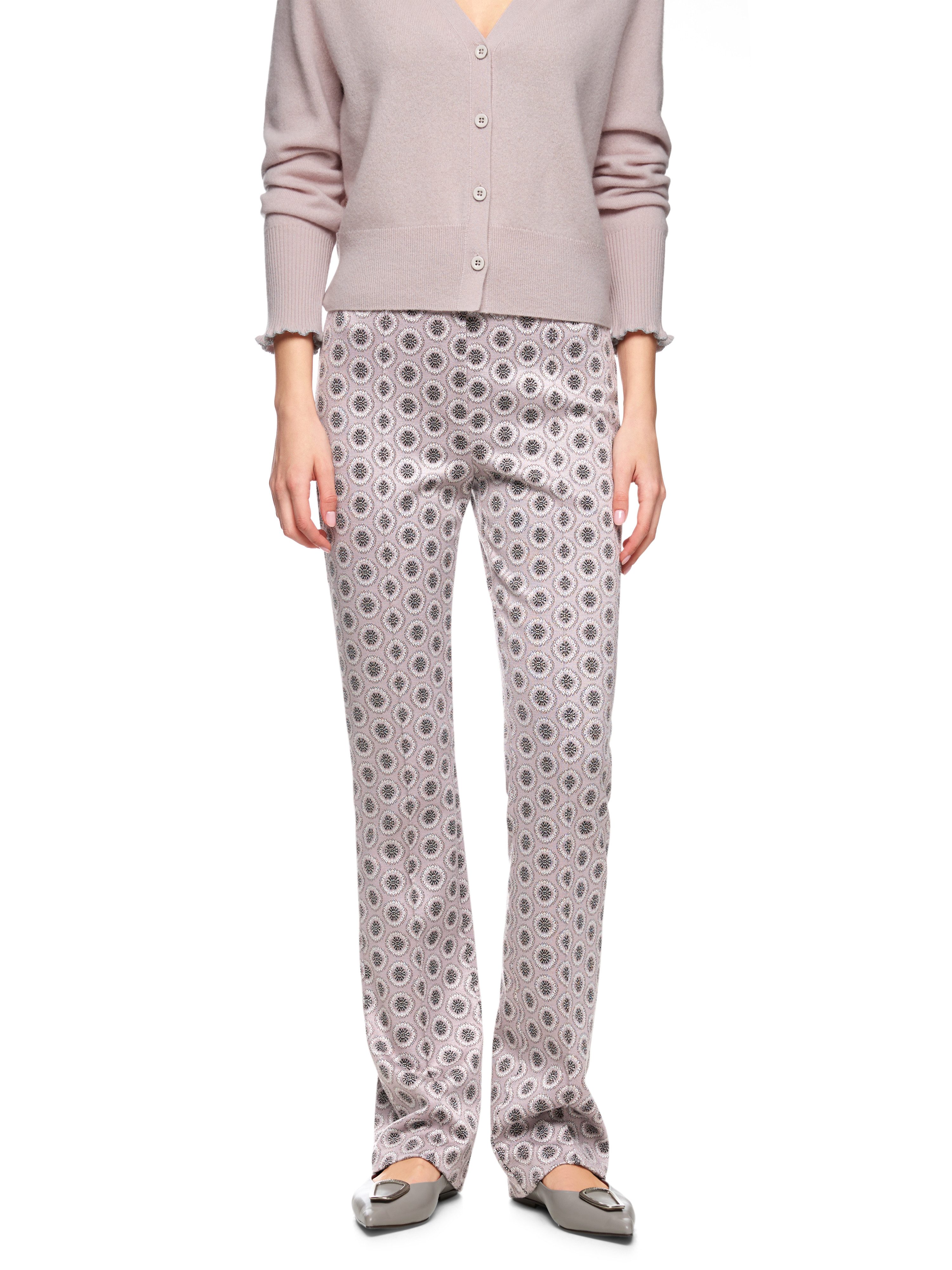 Marc Cain Schlupfhose Romantic Tresaures Premium Damenmode Model FREDERICA günstig online kaufen