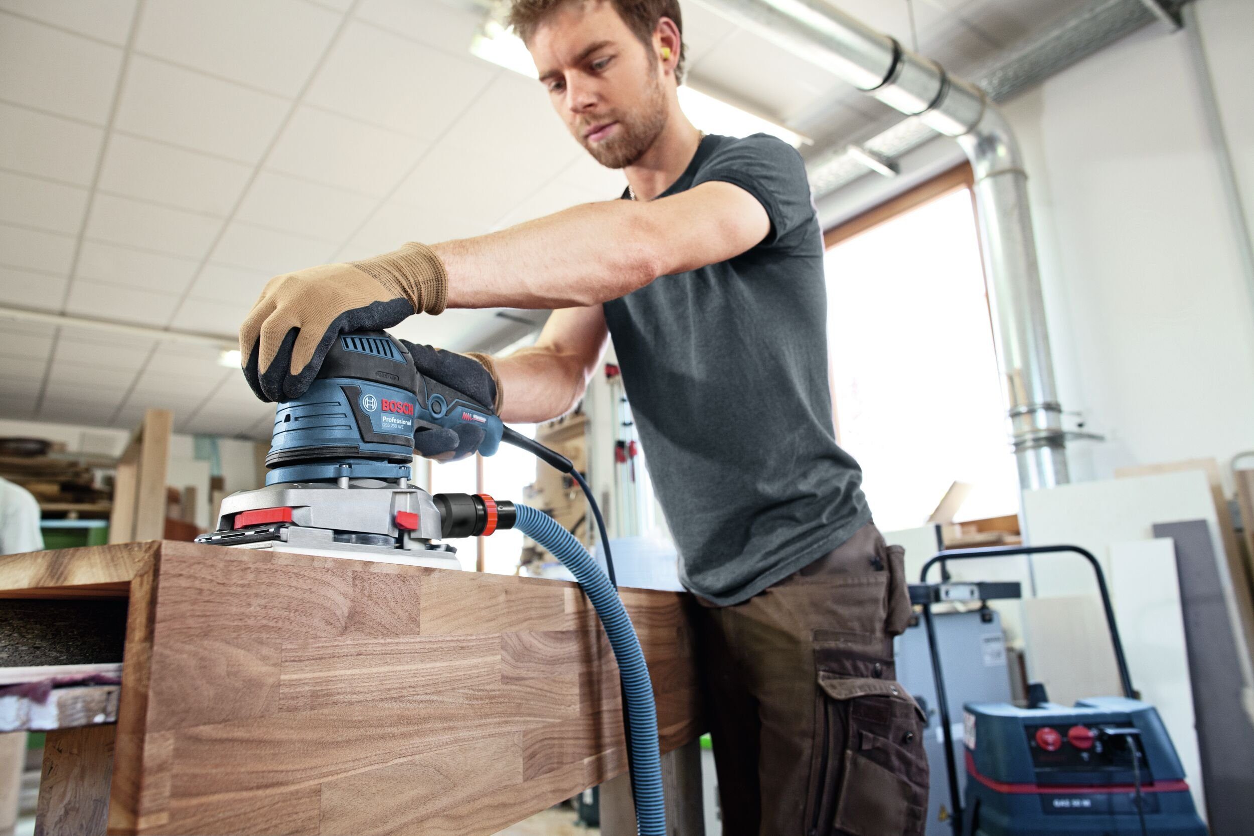 Bosch Professional Schwingschleifer GSS 230 AVE, max. 11000 U/min, 22000 U/min, Im Karton