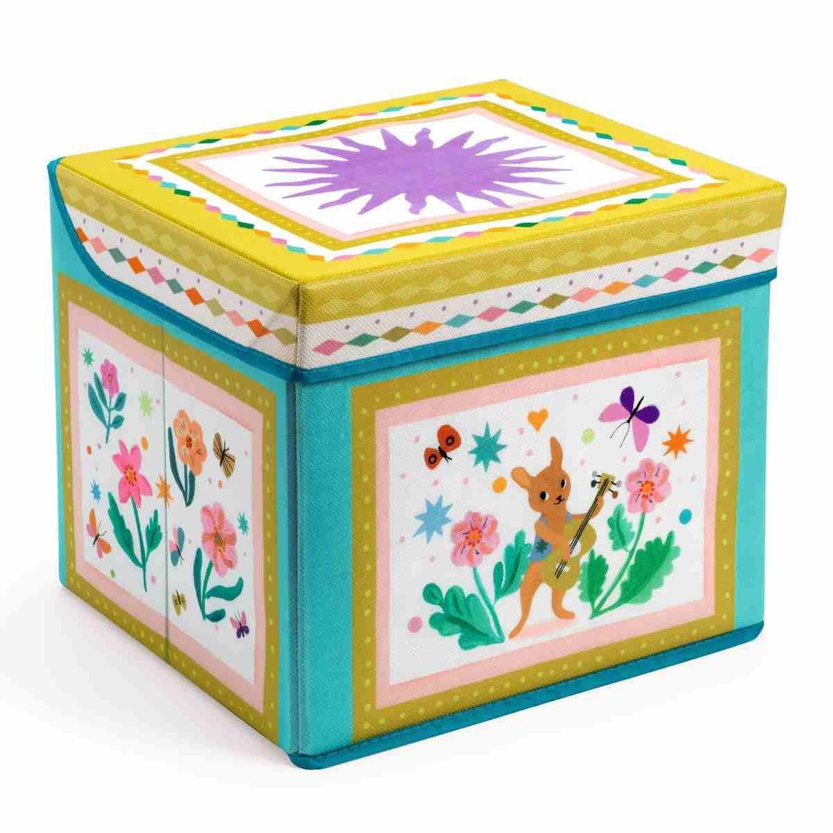 DJECO Spielzeugtruhe Spielzeugbox zum Sitzen Aufbewahrungsbox Blumen Hase 2 günstig online kaufen