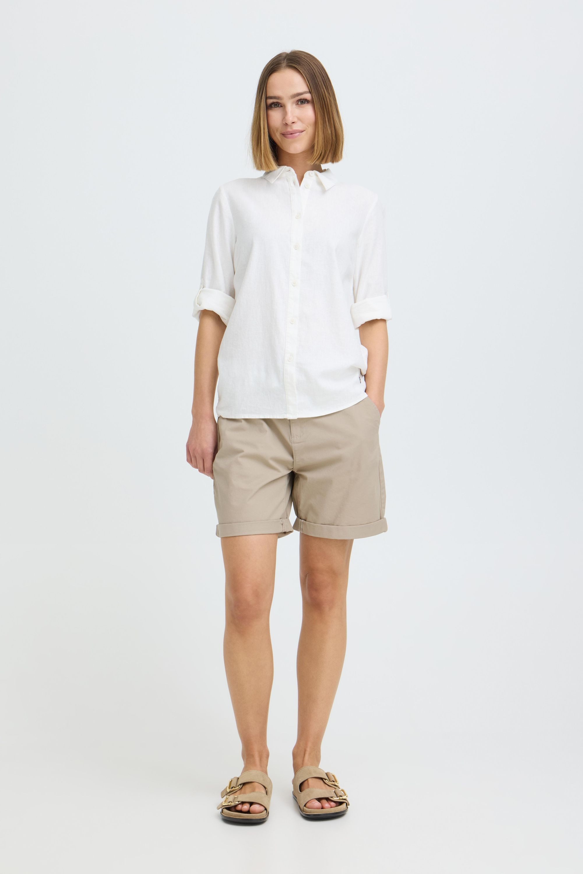 OXMO Chinoshorts OXChakira Bermuda Shorts inkl. Gürtel